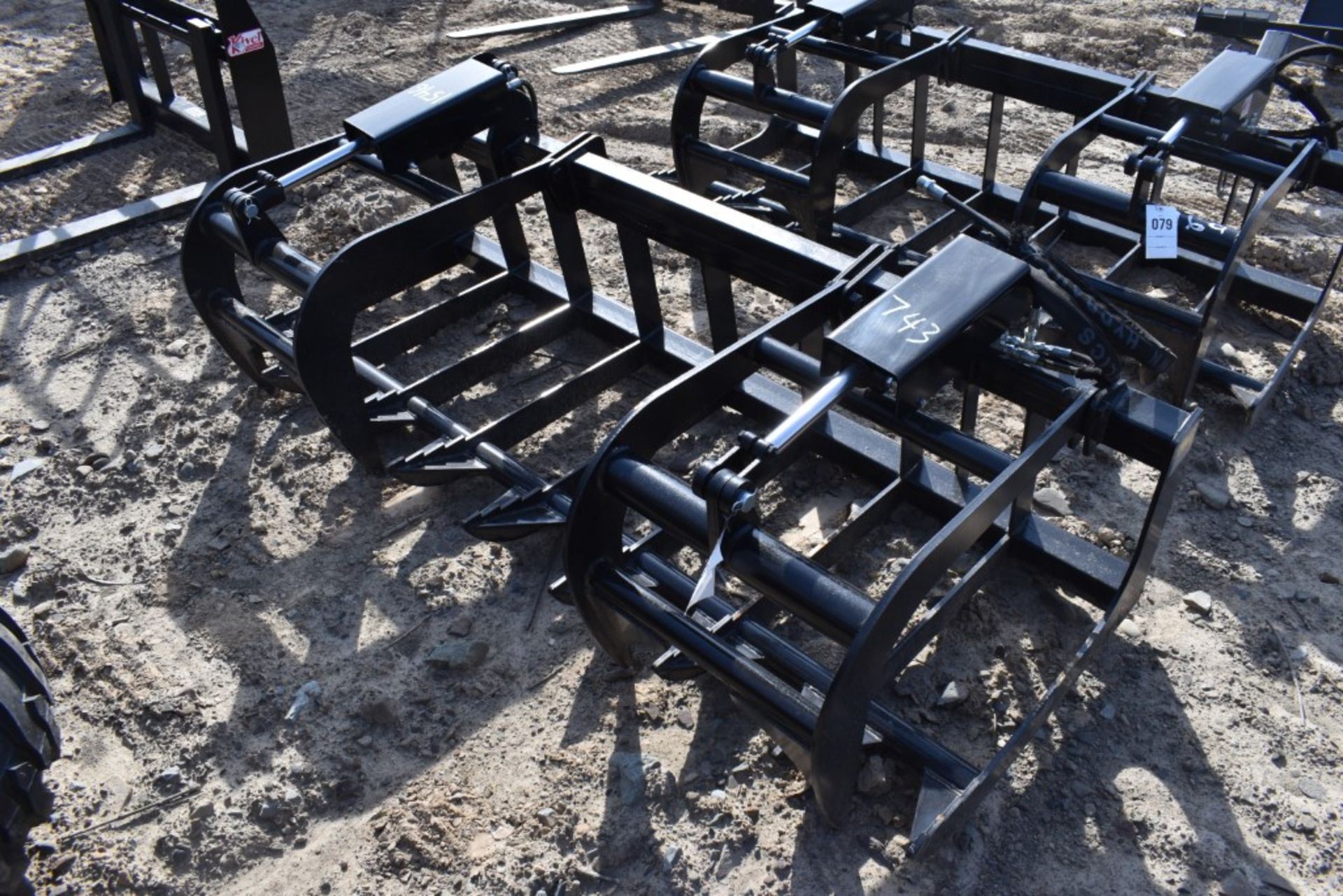 JMR Quick Attach 78" Root Grapple New - Image 2 of 3
