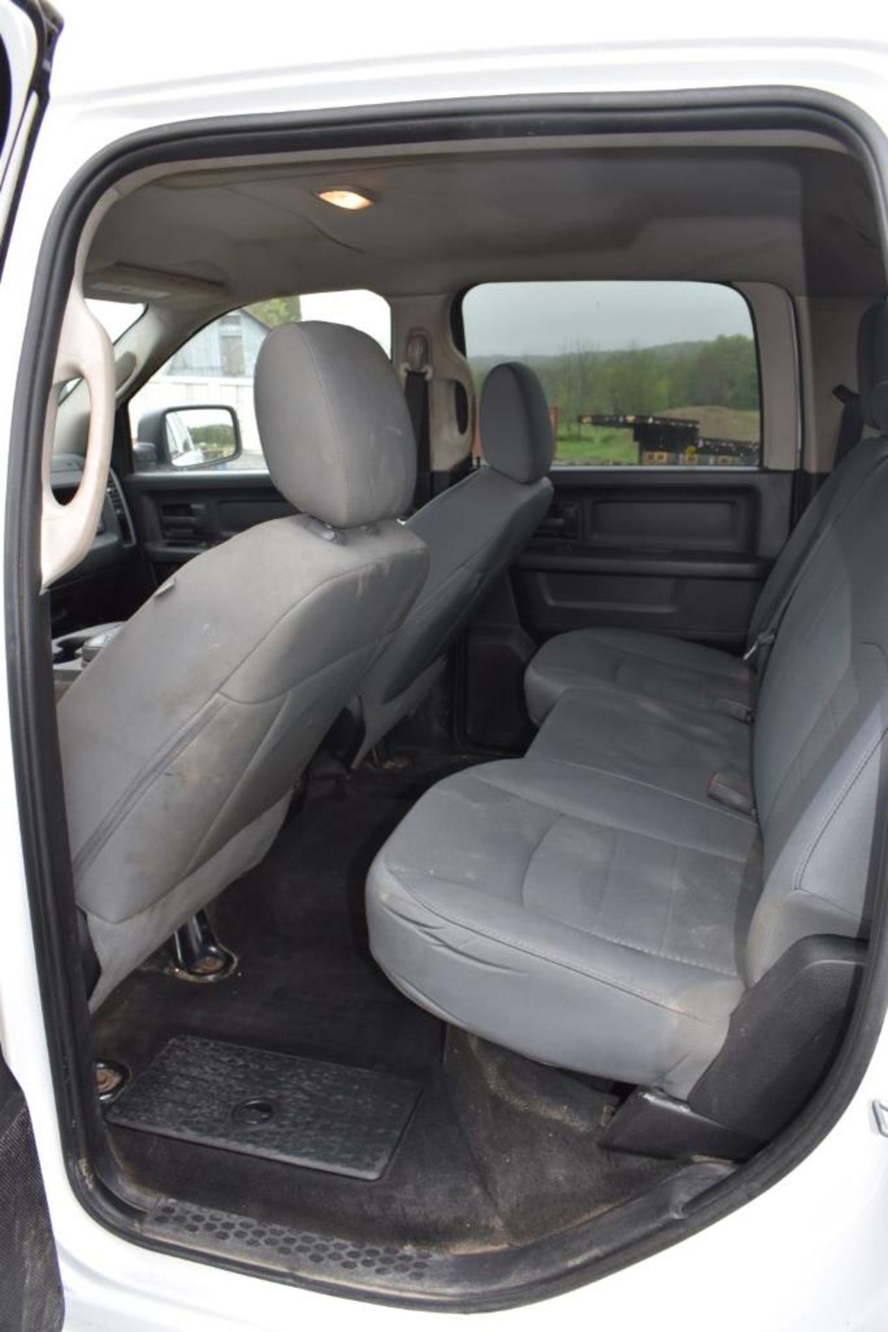 2015 Dodge Ram 2500 Truck With Title, 181238 Miles, Runs and Drives, Hemi 5.7 Gas Engine, Automatic, - Image 16 of 23