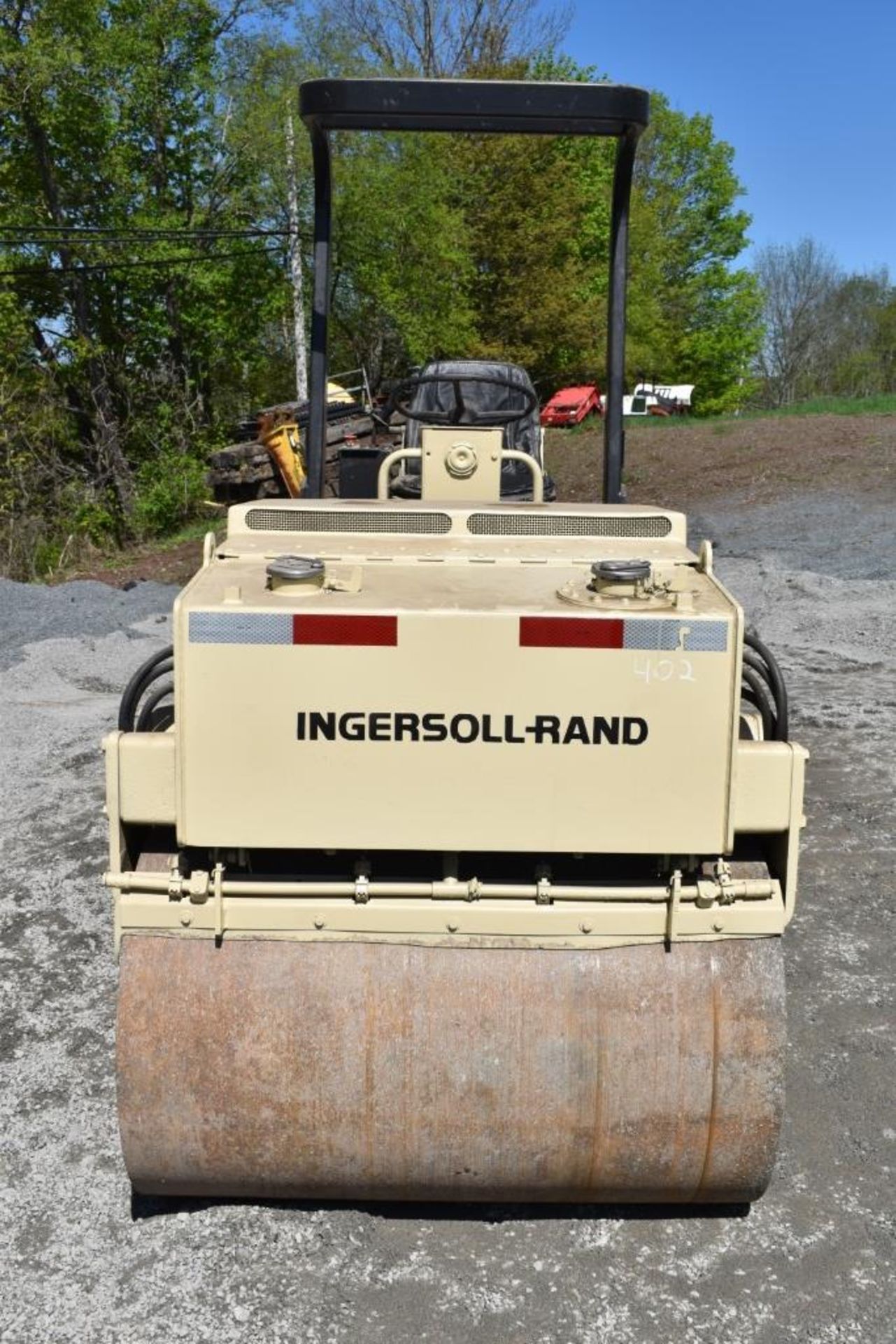 Ingersoll Rand DD-24 Vibratory Double Drum Roller 2054 Hours, Runs and Operates, 47" Drums, ROPS, - Image 2 of 15