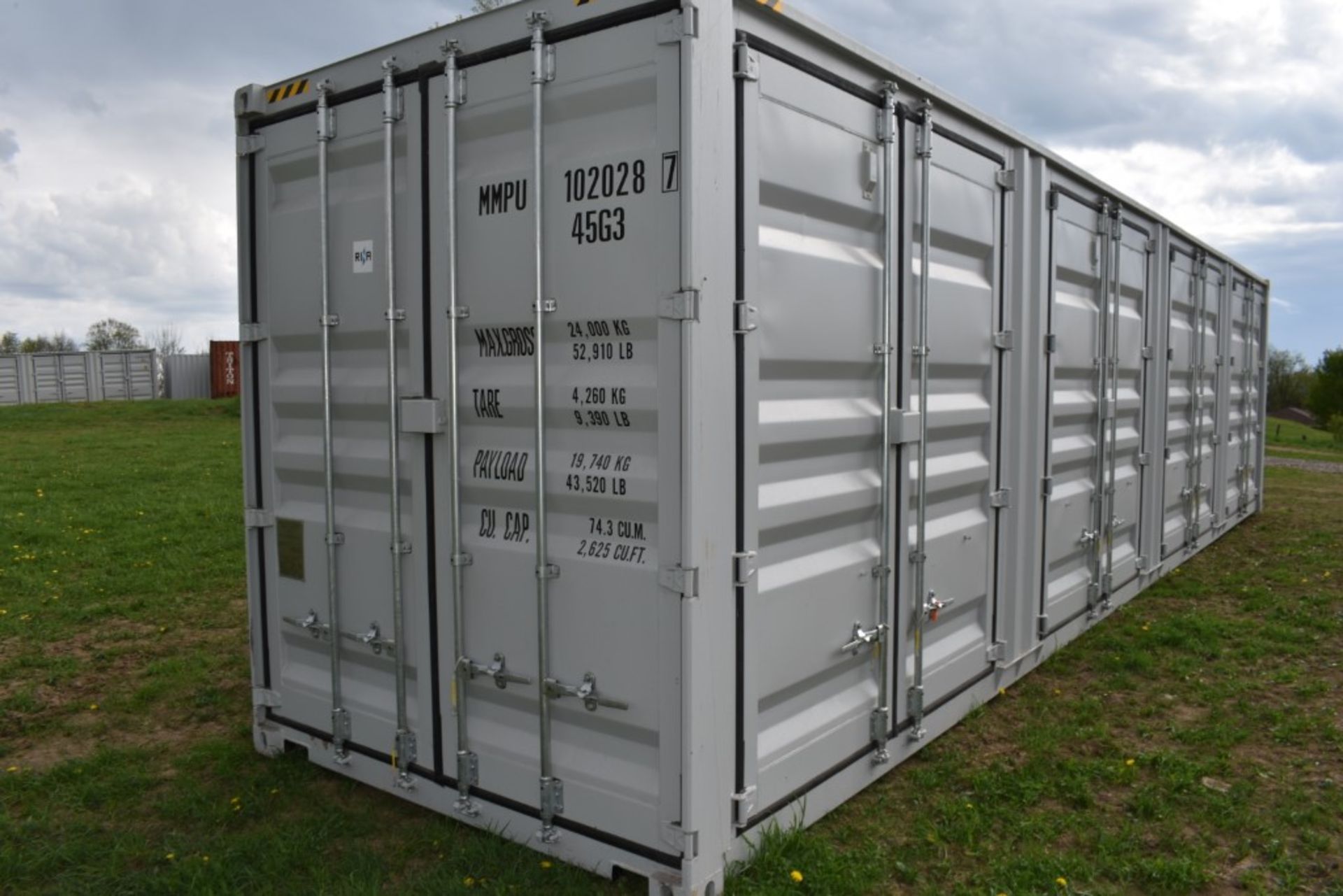 40' 5 Door Shipping Container New, 9' 6" High Cube - Image 4 of 5