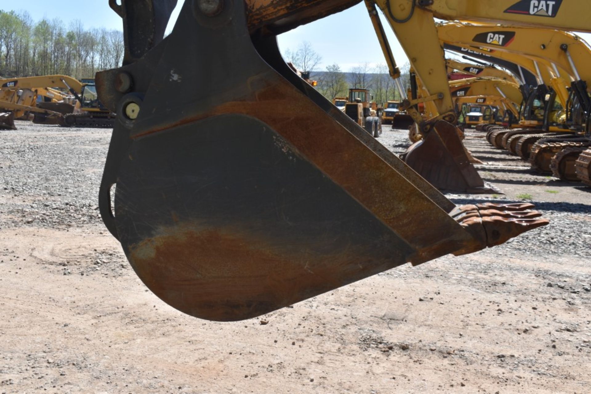 2019 Case 580 Super N Back Hoe 2271 Hours, Runs and Operates, 82" Bucket, Extendahoe, 12" Bucket, - Image 29 of 37