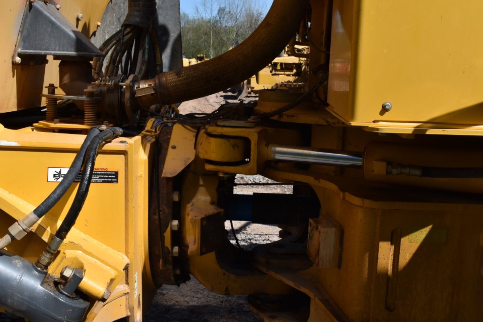 2018 John Deere 460E Haul Truck 9289 Hours, Runs and Operates, 6WD, Enclosed Cab, Heat and AC, - Image 15 of 27