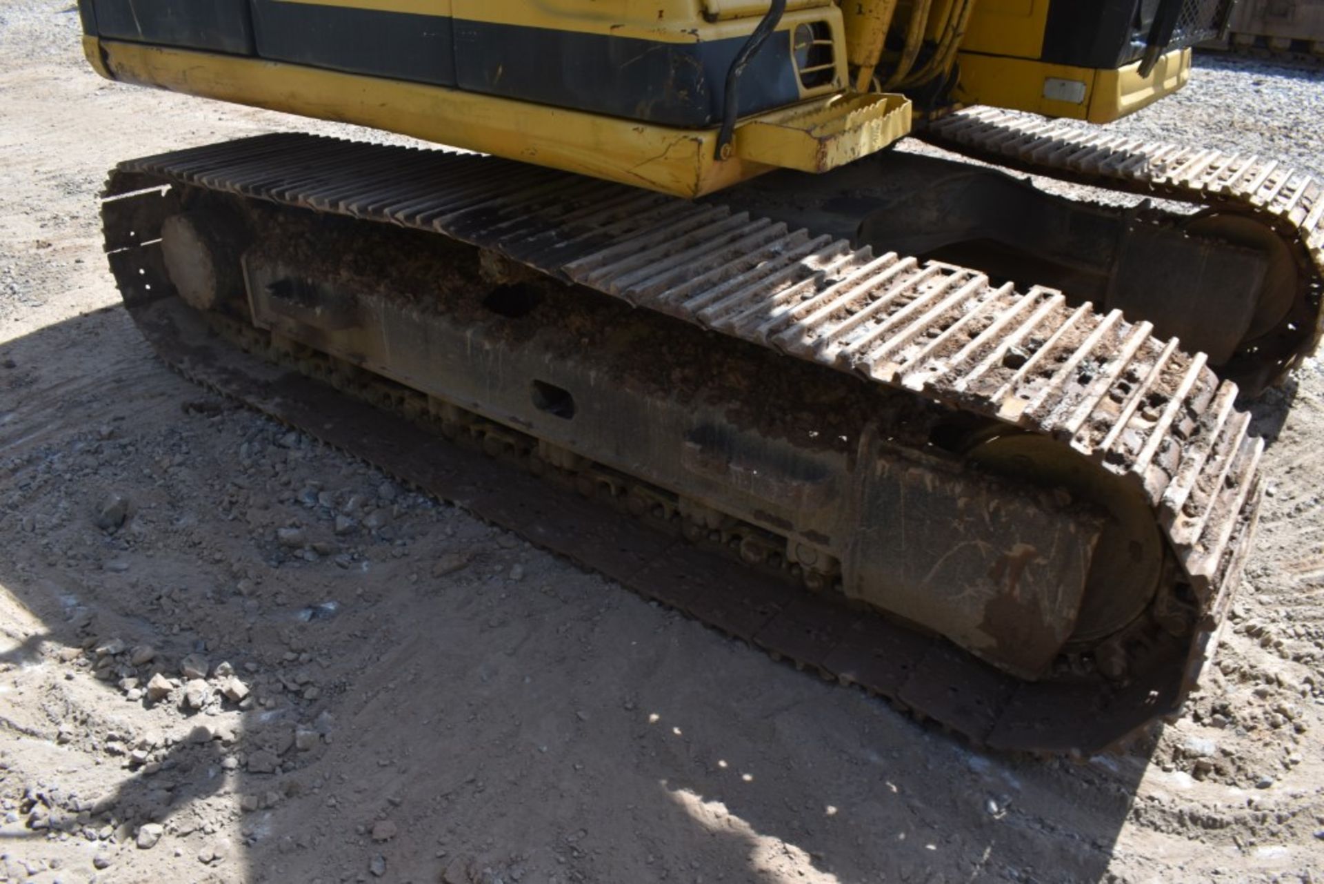 CAT 312B Excavator 11114 Hours, Runs and Operates, 48" Bucket, Auxiliary Hydraulics, Quick Coupler - Image 26 of 40