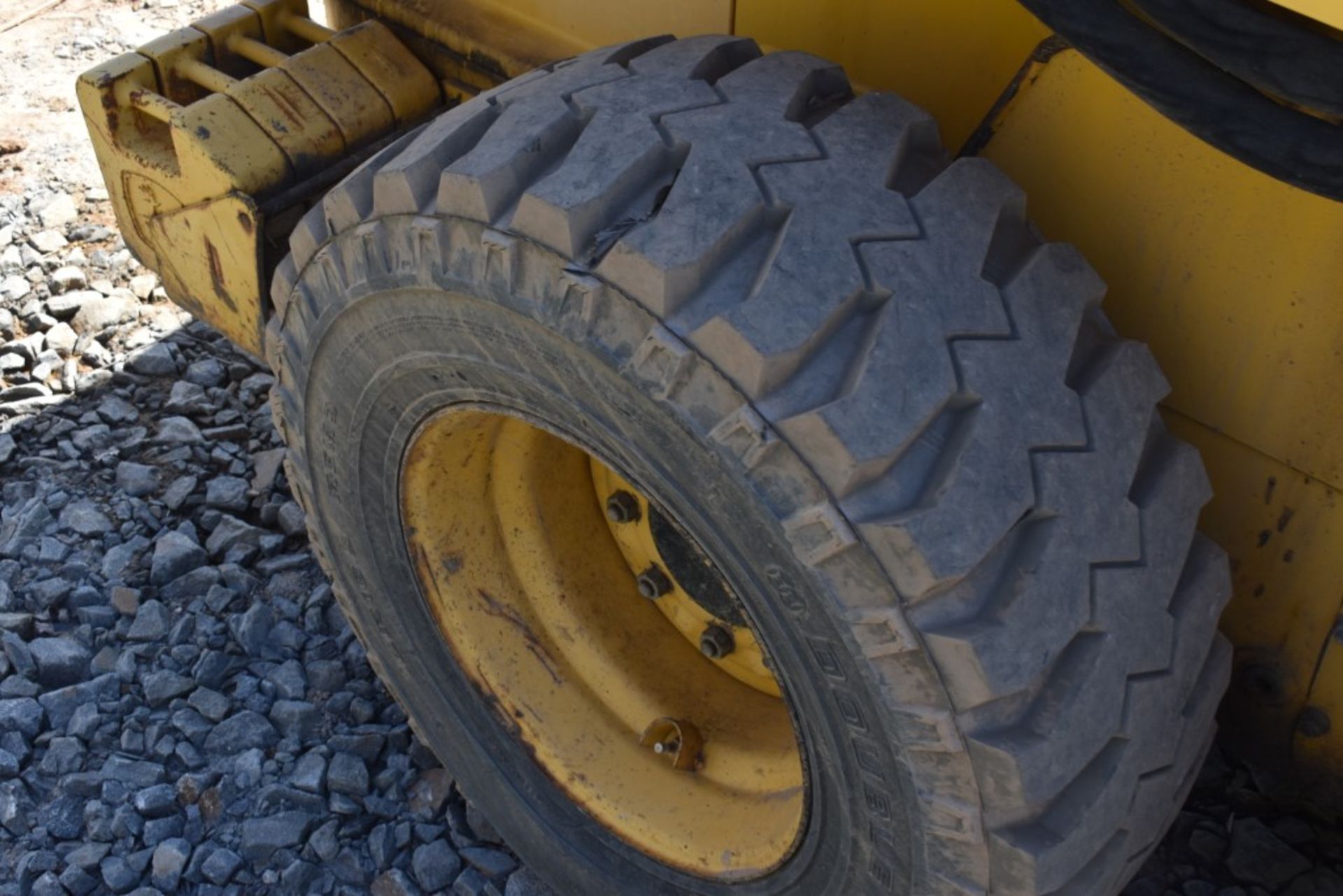 John Deere 250 Skid Steer 1292 Hours, Runs and Operates, Mechanical Quick Attach, John Deere 72" - Image 16 of 23