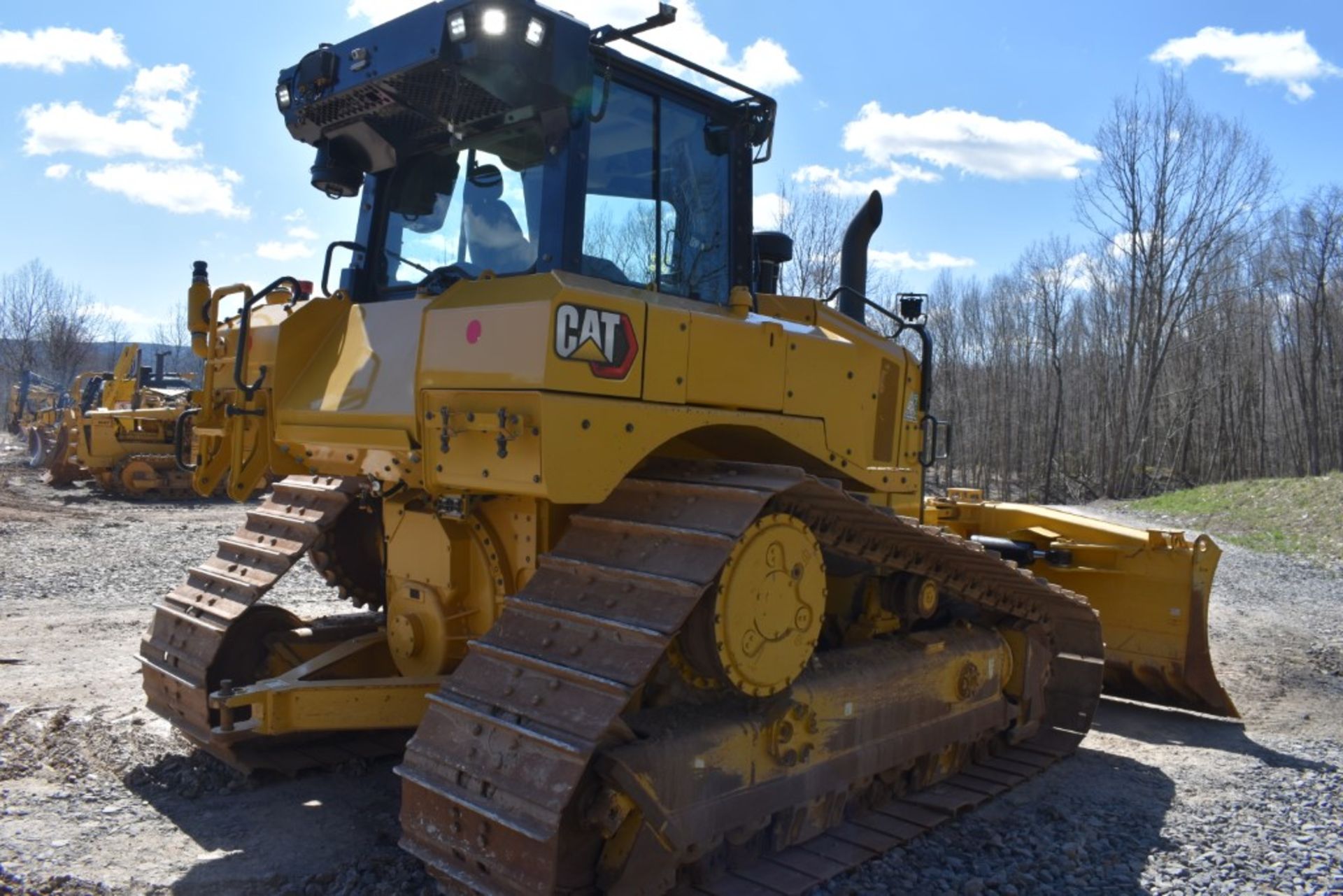 2022 CAT D6 LGP Dozer 1762 Hours, Runs and Operates, 158" 6 Way Blade, New Cutting Edge, Ripper - Image 4 of 56