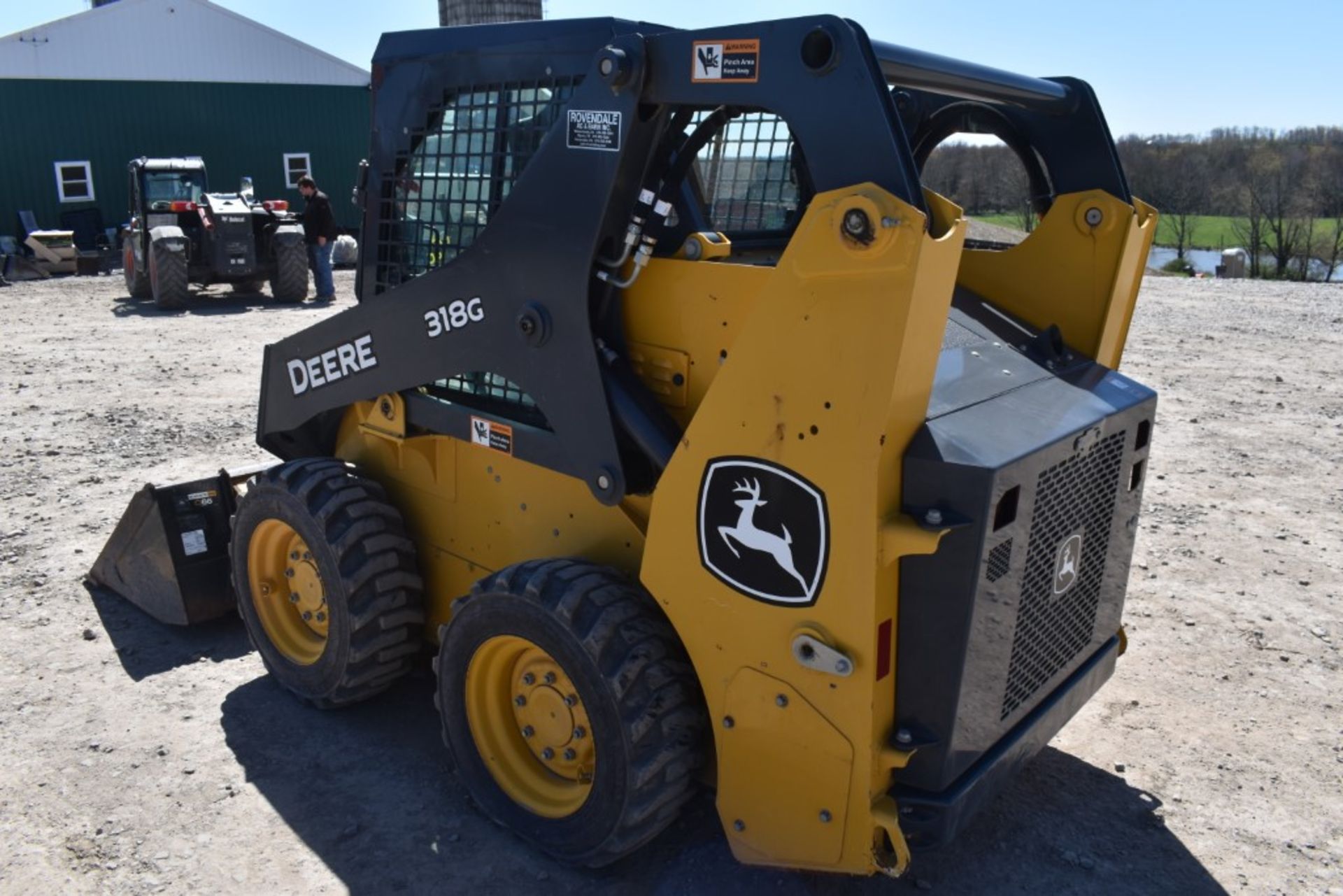 John Deere 318G Skid Steer 691 Hours, Runs and Operates, Hydraulic Quick Attach, JD Worksite Pro 66" - Image 4 of 18
