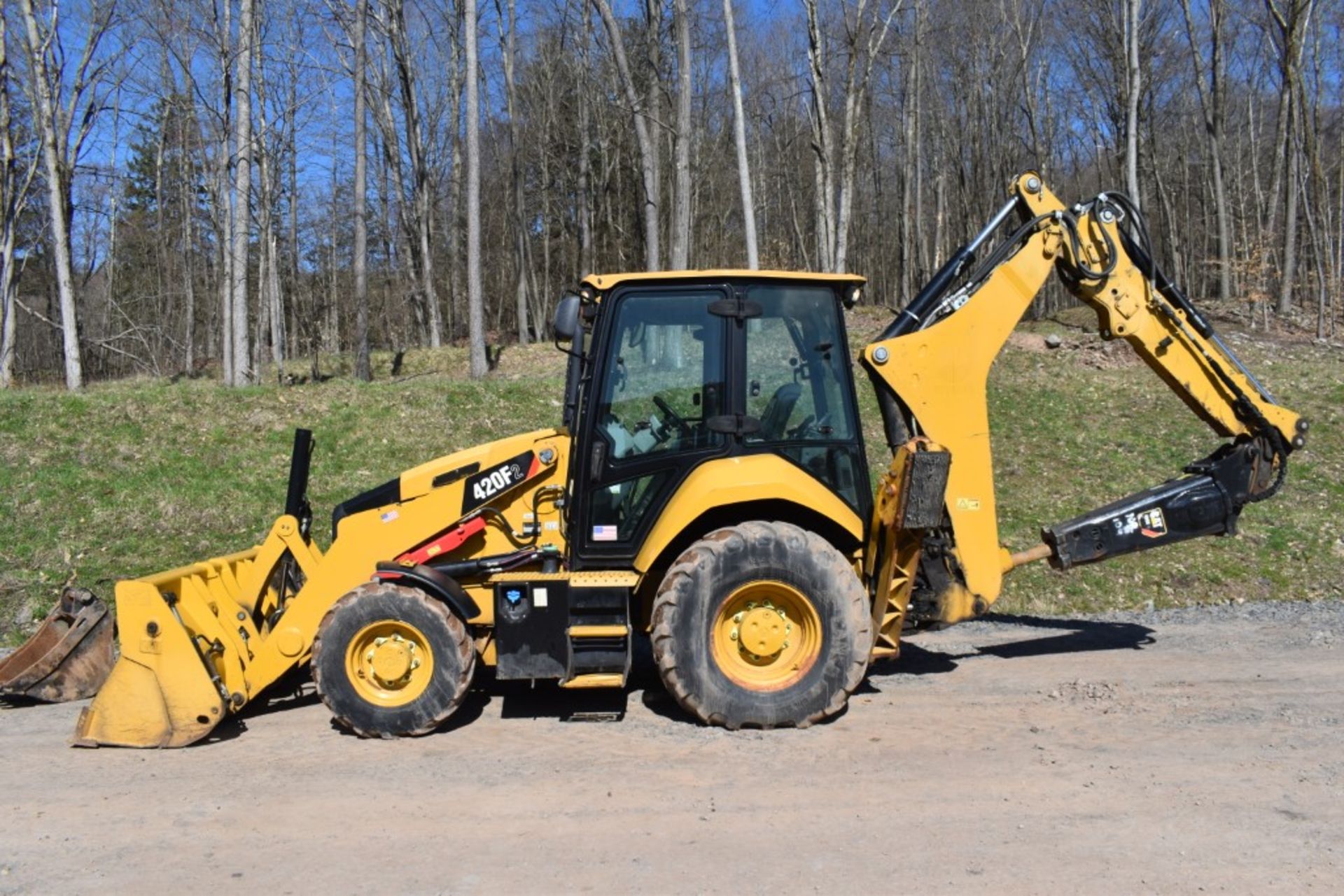 2018 CAT 420F2 Backhoe 2281 Hours, Runs and Operates, 4WD, CAT 89" 4 in 1 Bucket, Auxiliary - Image 8 of 31