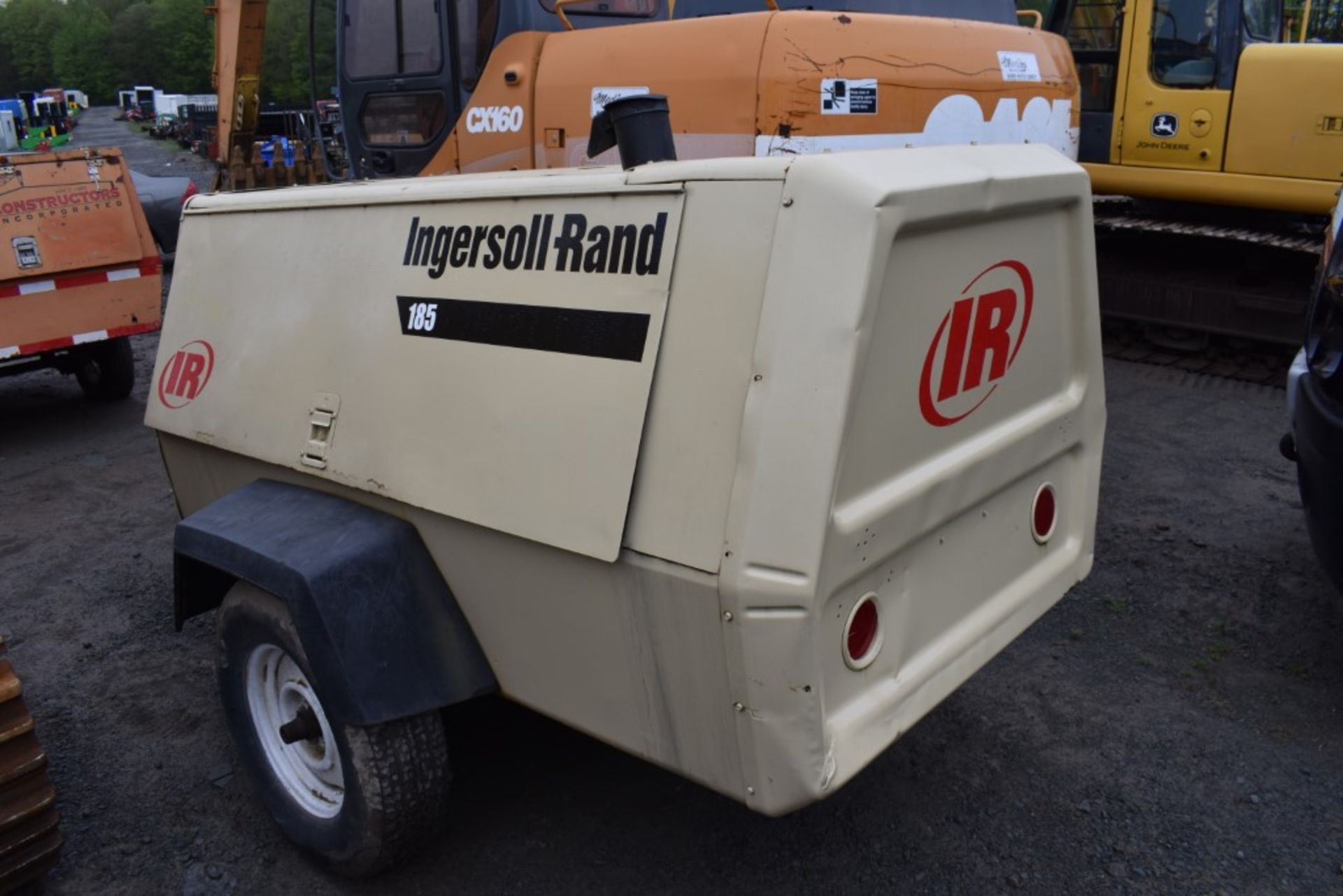 Ingersoll Rand 185 Air Compressor 999 Hours, Runs and Operates, Deutz 3 Cylinder Diesel Engine - Image 3 of 6