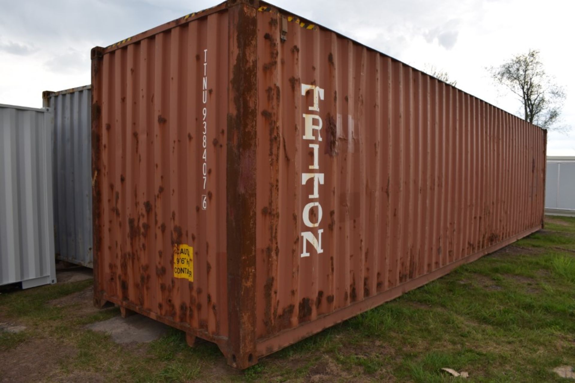 40' Shipping Container 9' 6" High Cube - Image 3 of 5