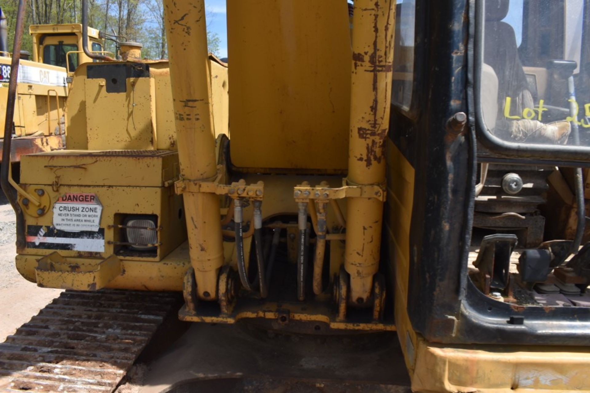 CAT 311 Excavator 21370 Hours, Runs and Operates, WR 48" Hydraulic Swivel Bucket, Auxiliary - Image 32 of 42
