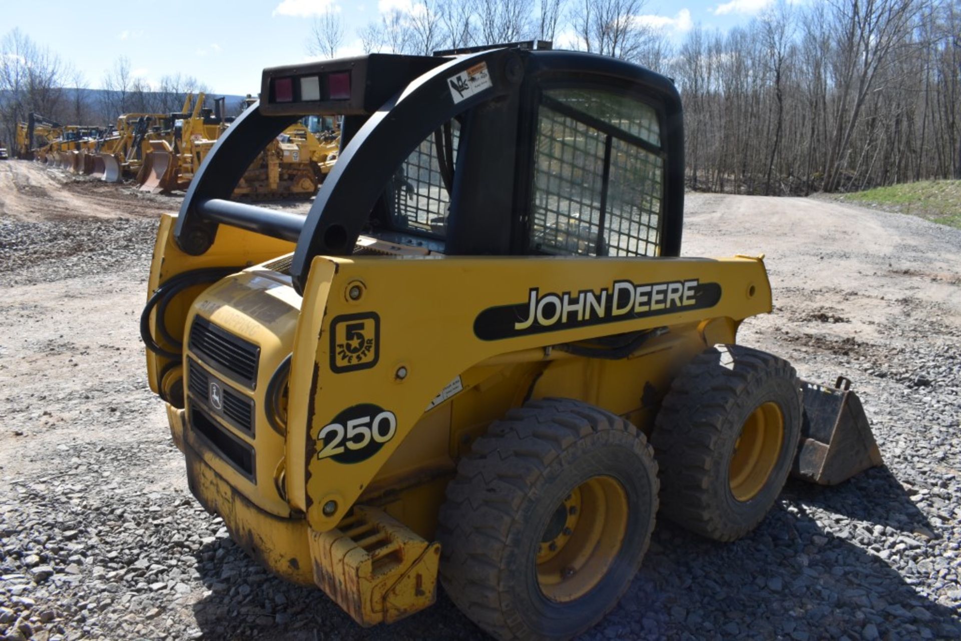 John Deere 250 Skid Steer 1292 Hours, Runs and Operates, Mechanical Quick Attach, John Deere 72" - Image 4 of 23