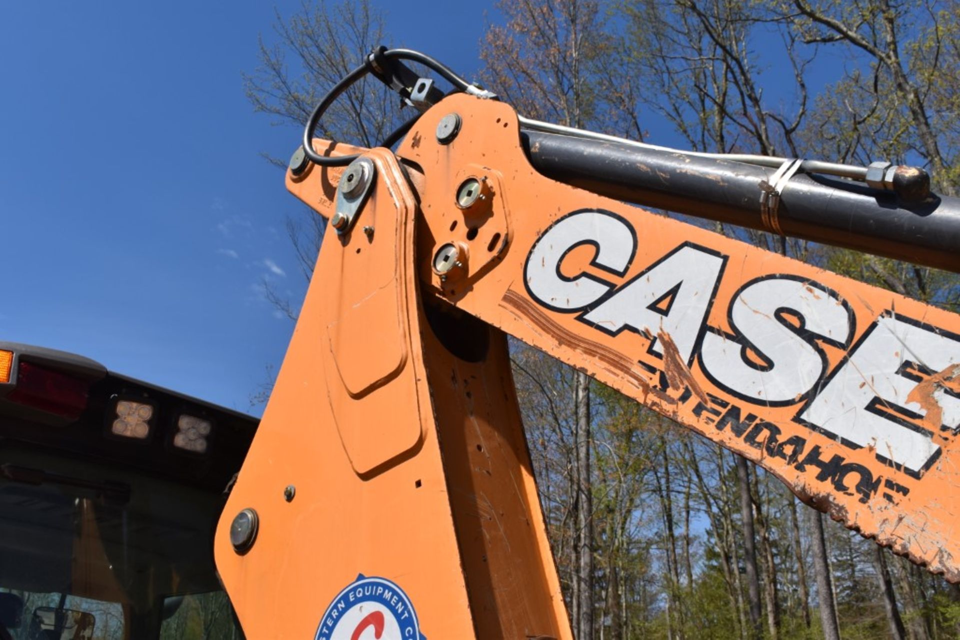 2019 Case 580 Super N Back Hoe 2271 Hours, Runs and Operates, 82" Bucket, Extendahoe, 12" Bucket, - Image 9 of 37