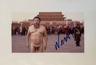 Ai WEIWEI (Né en 1957).