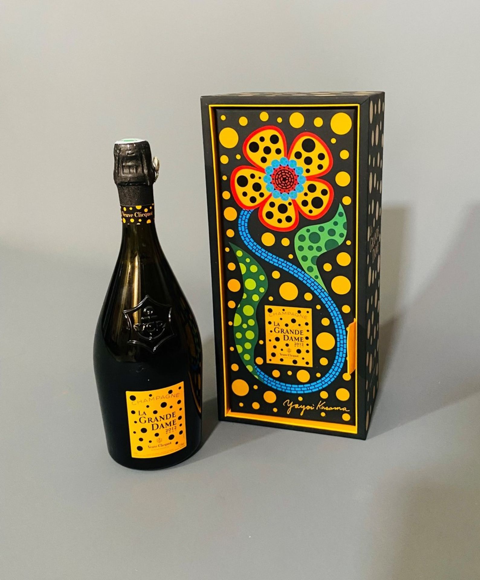 Yayoi KUSAMA (Né en 1929) & VEUVE CLICQUOT (LVMH).