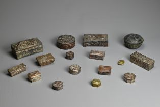 A GROUP OF JAPANESE MIXED METALWARE BOXES AND COVERS, 20TH CENTURY. All detailed in relief with