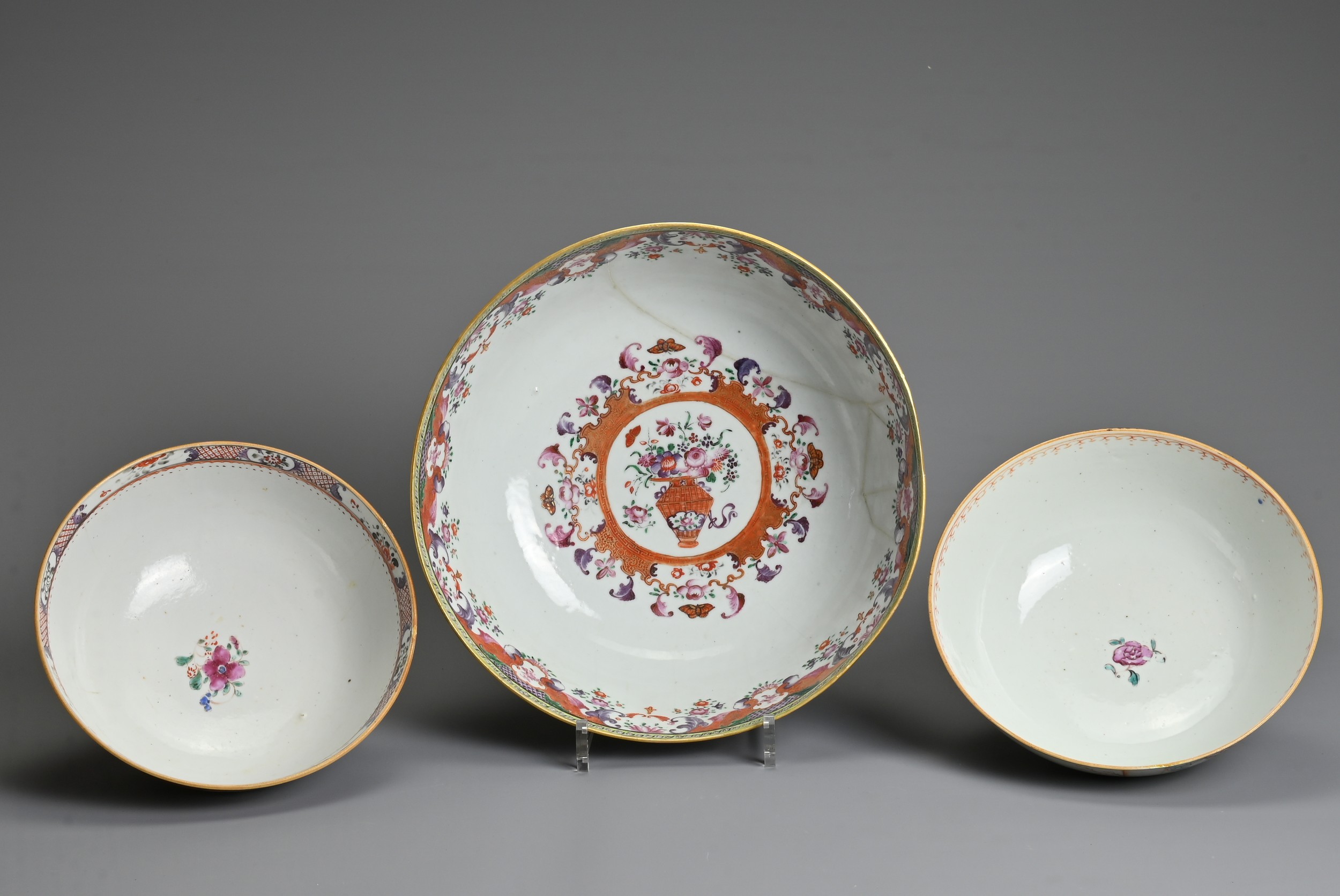 THREE CHINESE FAMILLE ROSE PORCELAIN BOWLS, 18TH CENTURY. Of graduating sizes decorated with various - Image 4 of 6
