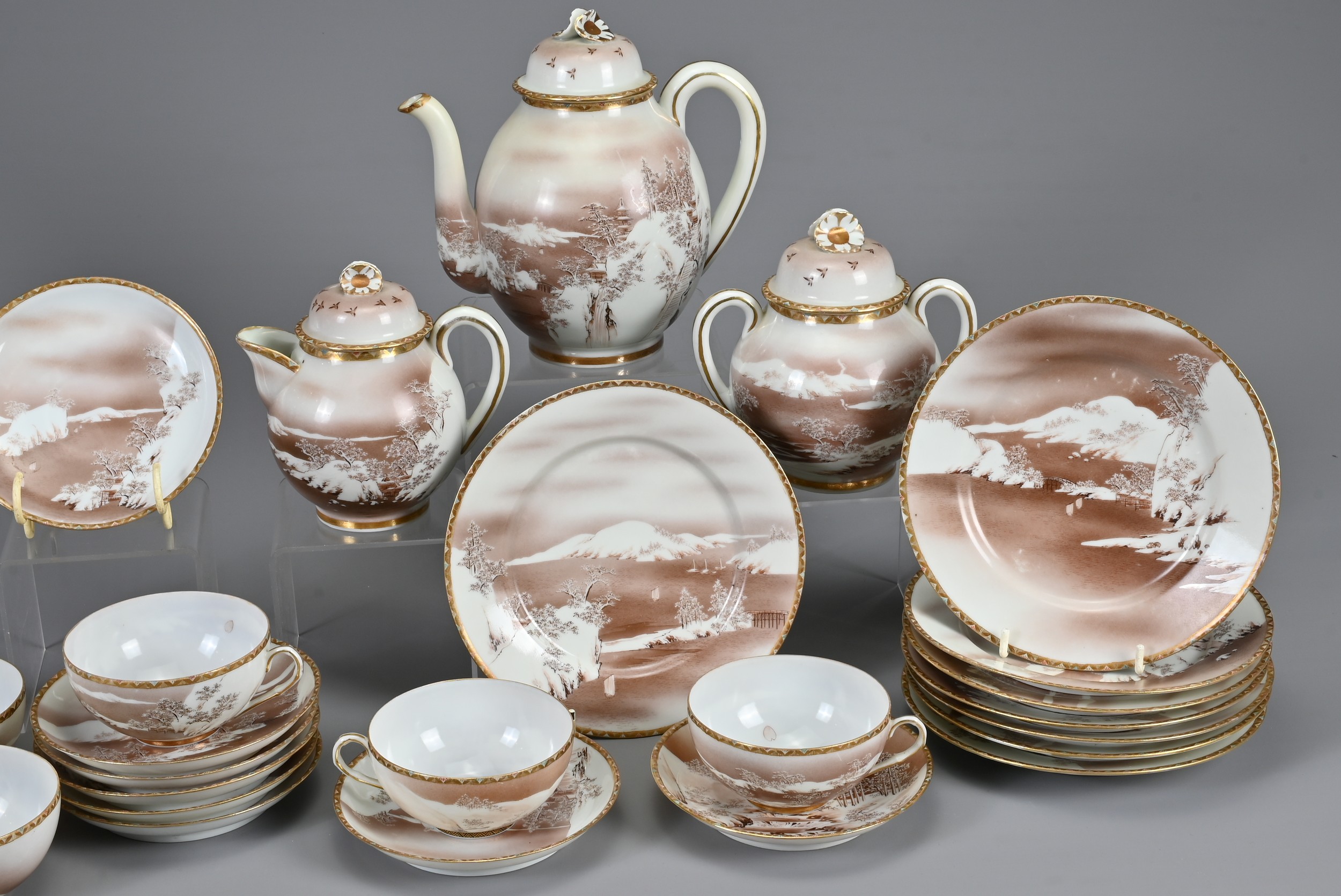 A JAPANESE PORCELAIN TEA SERVICE, SIGNED KOSAKA TOEMON, CIRCA 1900. To include a teapot, milk jug, - Image 2 of 8