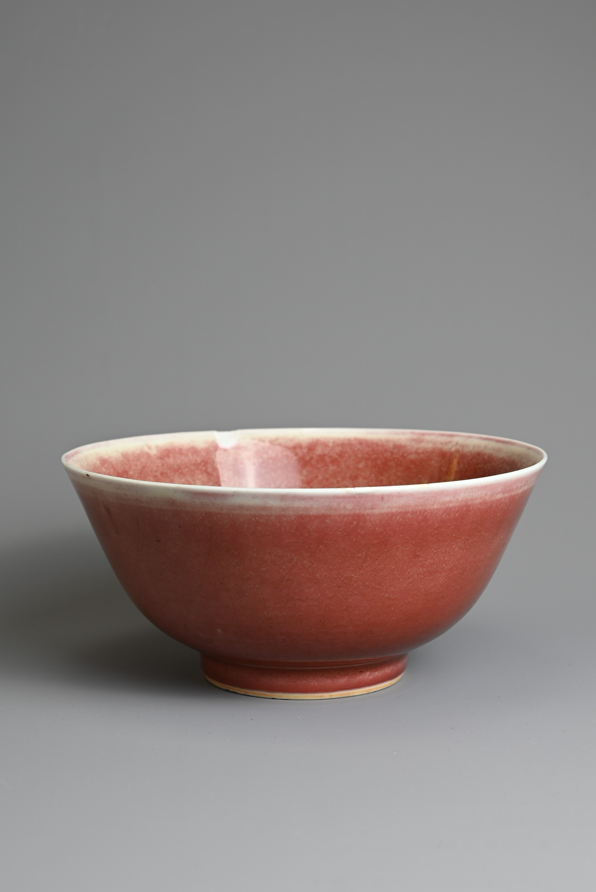 A CHINESE PEACH BLOOM GLAZED PORCELAIN BOWL, 18TH CENTURY. Rounded body with a gently everted rim - Image 2 of 8