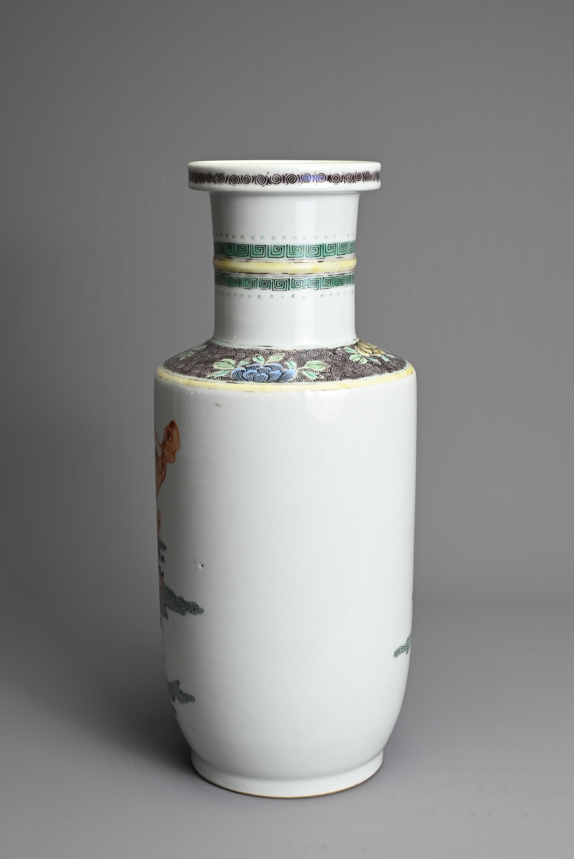A CHINESE FAMILLE VERTE PORCELAIN ROULEAU VASE, LATE QING DYNASTY. Decorated with Immortals, Liu Hai - Image 3 of 7