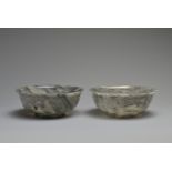 A FINE AND RARE PAIR OF CHINESE BLACK AND WHITE STRIATED NEPHRITE JADE BOWLS, 18/19TH CENTURY.