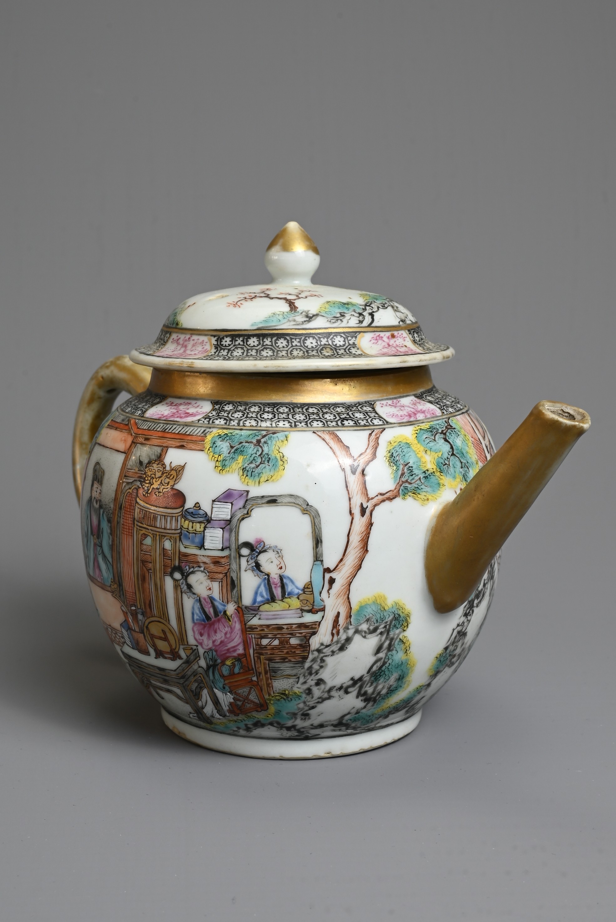 A FINE CHINESE FAMILLE ROSE PORCELAIN TEAPOT, 18TH CENTURY - Image 5 of 21