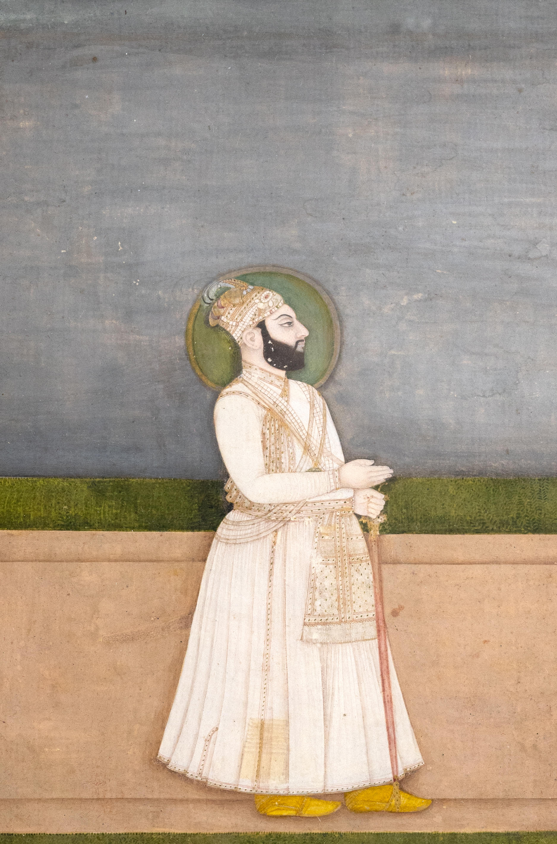 TWO 19TH CENTURY INDIAN MINIATURES. Gouache, heightened with gilding on paper, the first depicting a - Image 4 of 17