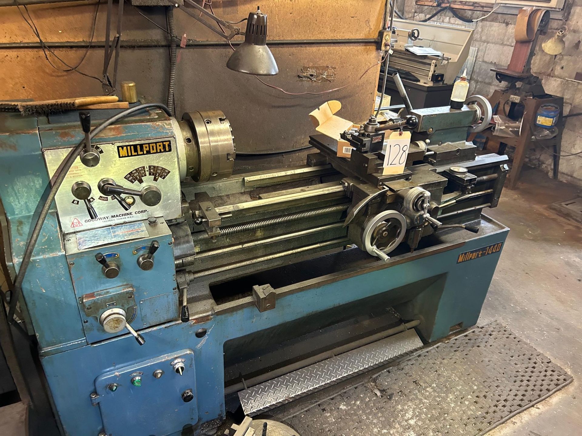 Millport Tool Room Lathe, Model: 1140, includes: Steady Rest, Face Plate - Image 11 of 11