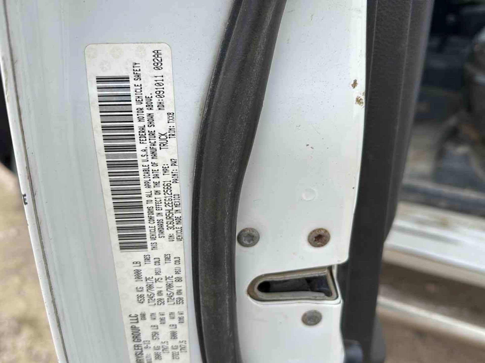 2014 RAM 2500 - Image 7 of 61