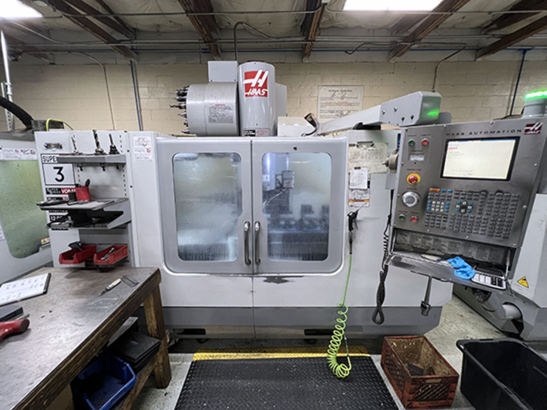 Haas VF-3SS Vertical Machining Center (2005) - Image 2 of 7