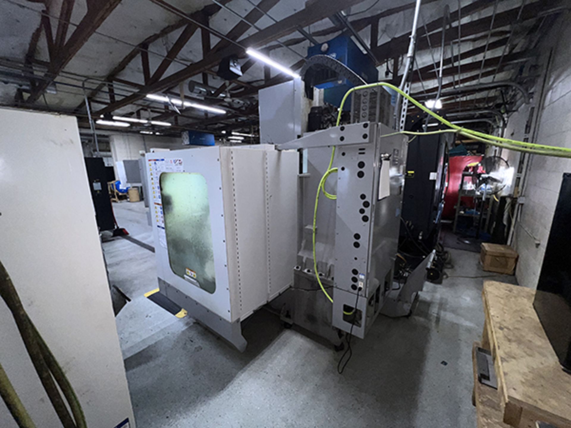 Haas VF-1D Vertical Machining Center (2009) - Image 9 of 10