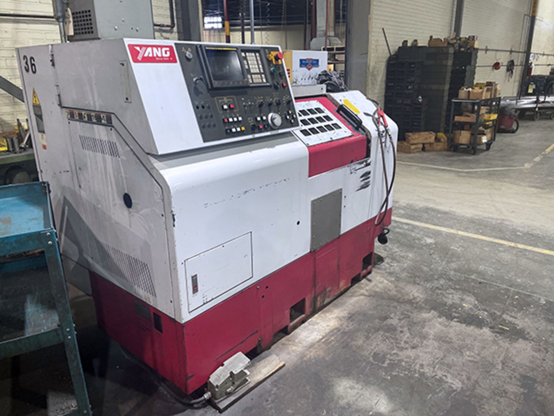 Yang SML-12 CNC Lathe