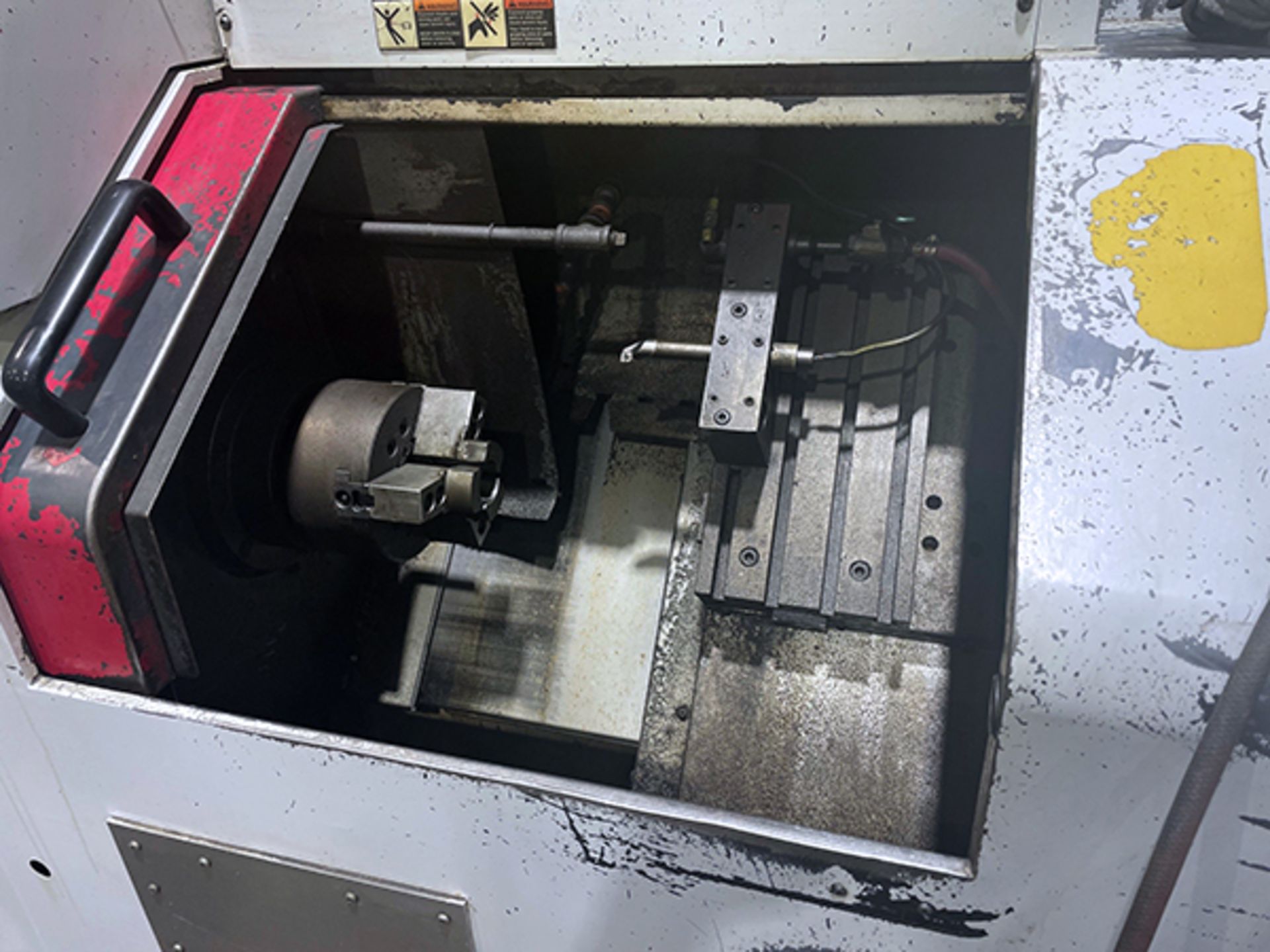 Yang SML-12 CNC Lathe - Image 2 of 3