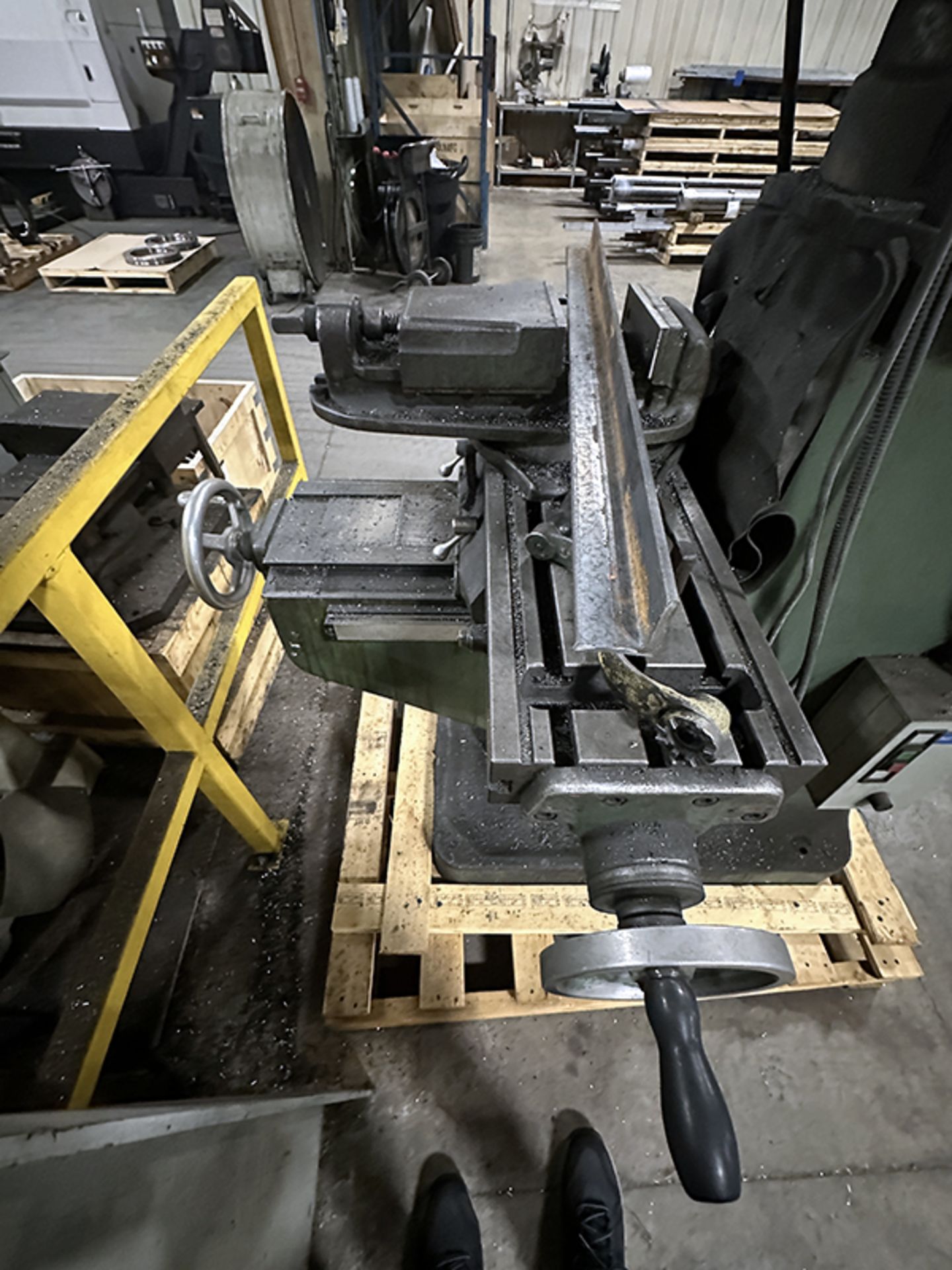 DoAll GPM-200V Vertical Milling Machine - Image 8 of 9