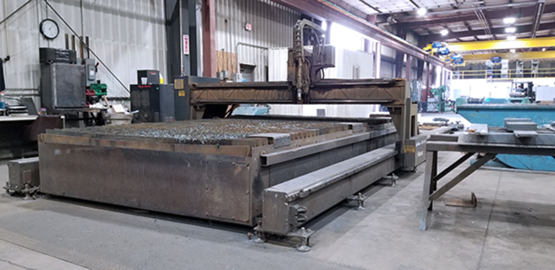 MultiCam 6000 Plasma Cutting Table (2007) - Image 2 of 5