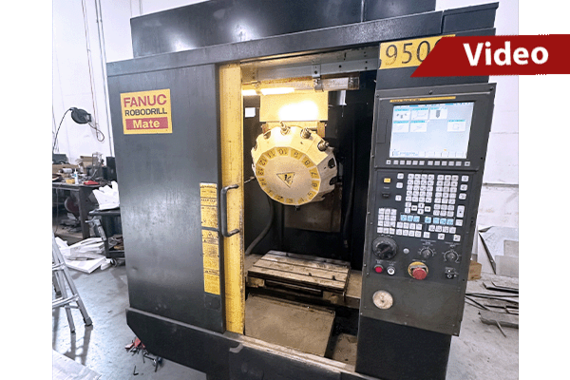 Fanuc Robodrill Mate A04B-0098-B101 Vertical Machining Center (2007)