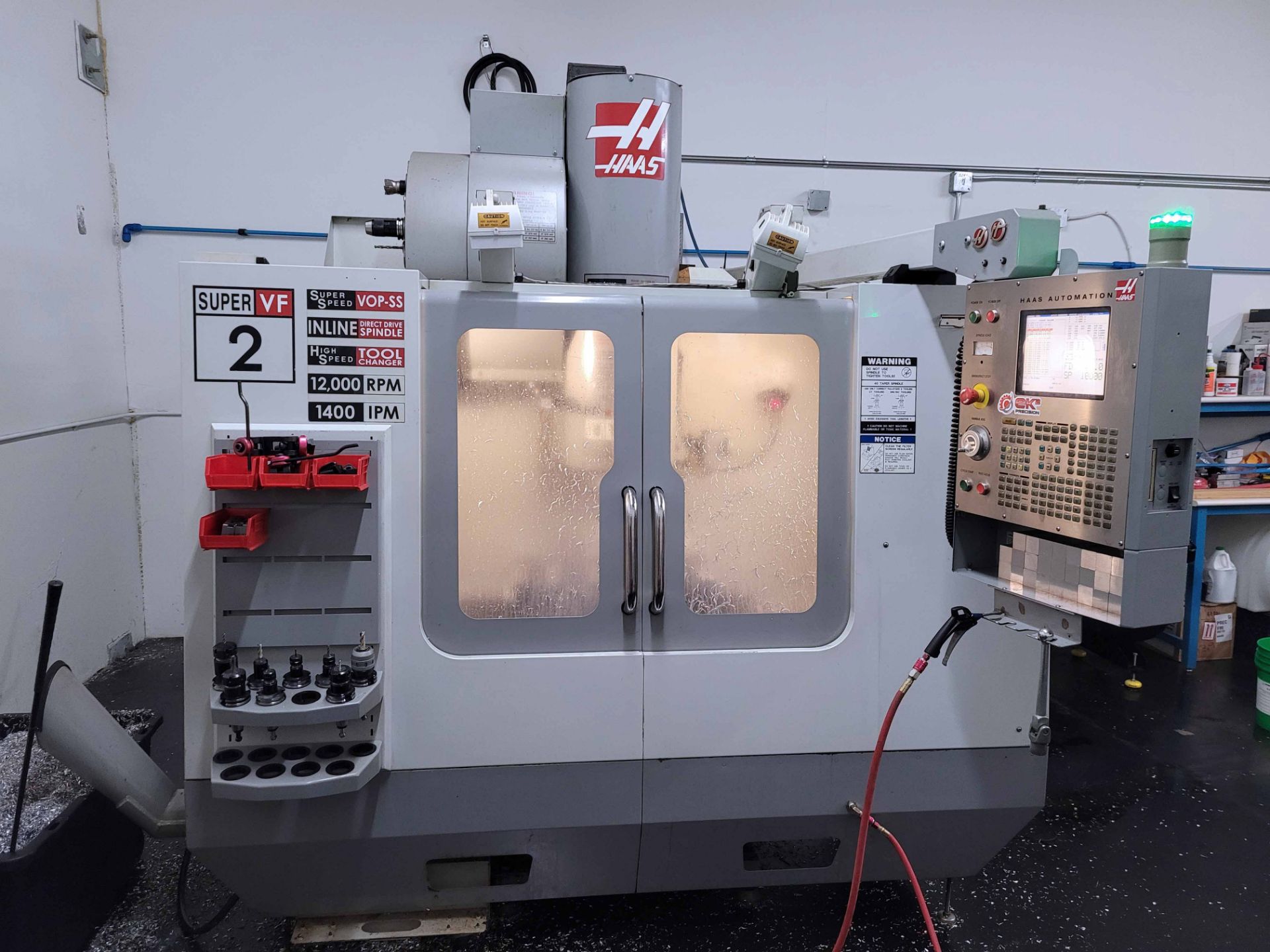 Haas VF2SS Vertical Machining Center (2005) - Bild 2 aus 10