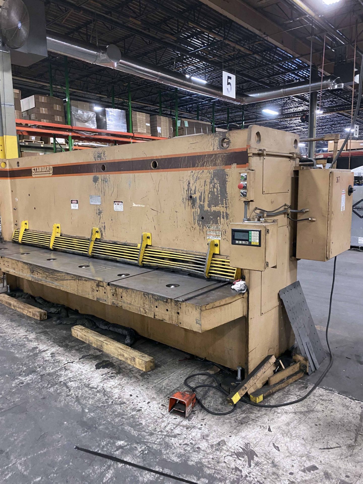 Standard Industries AS 250-12 Hydraulic Shear - Image 2 of 3