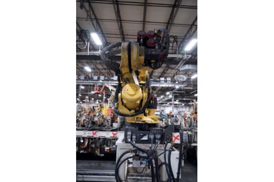 Fanuc Robot R-2000iB/165F w/ Stand (2014) - Image 6 of 16