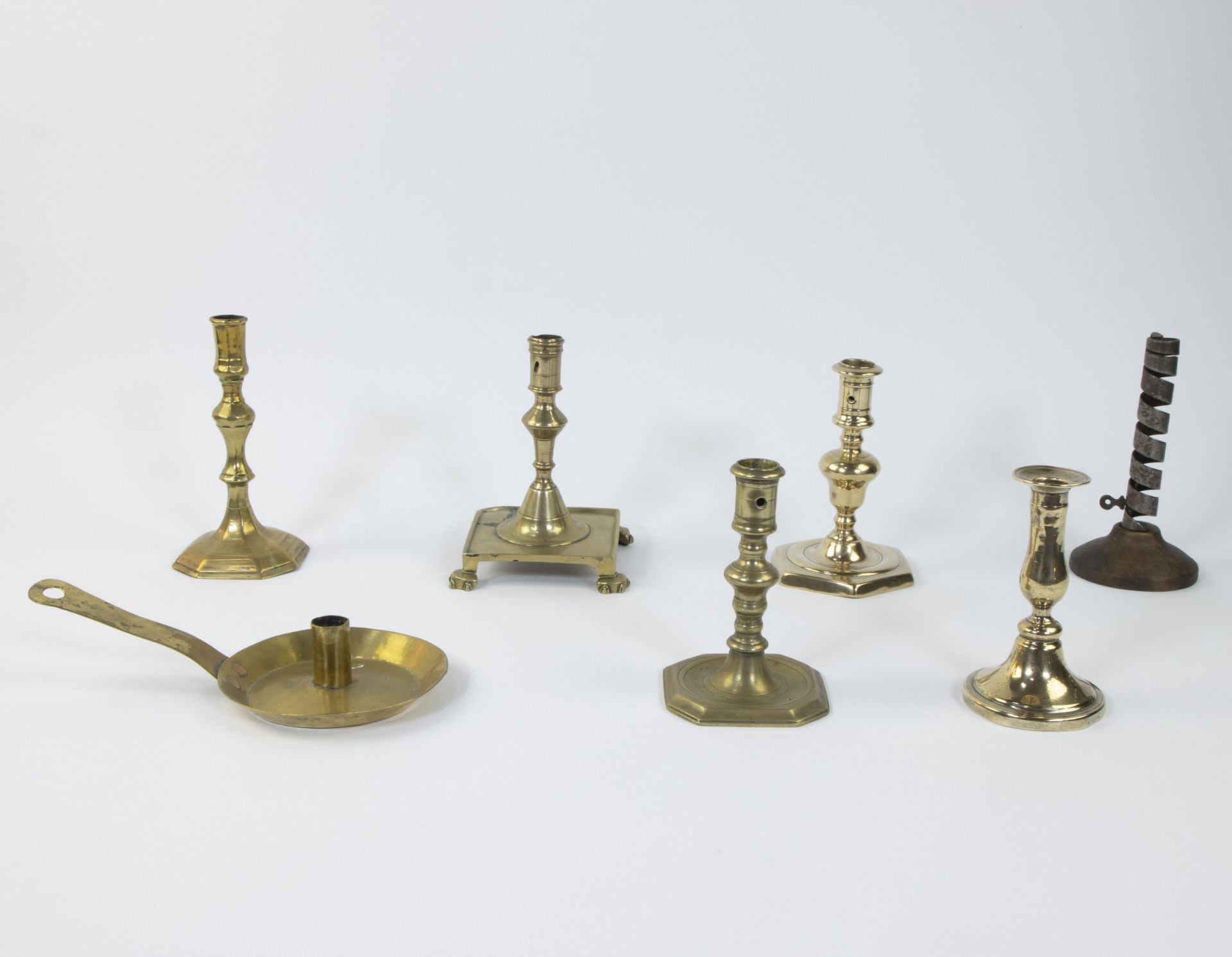 Collection of candlesticks, brass and iron, 17th/18th century, Western European (Spanish, French, Du - Image 4 of 4