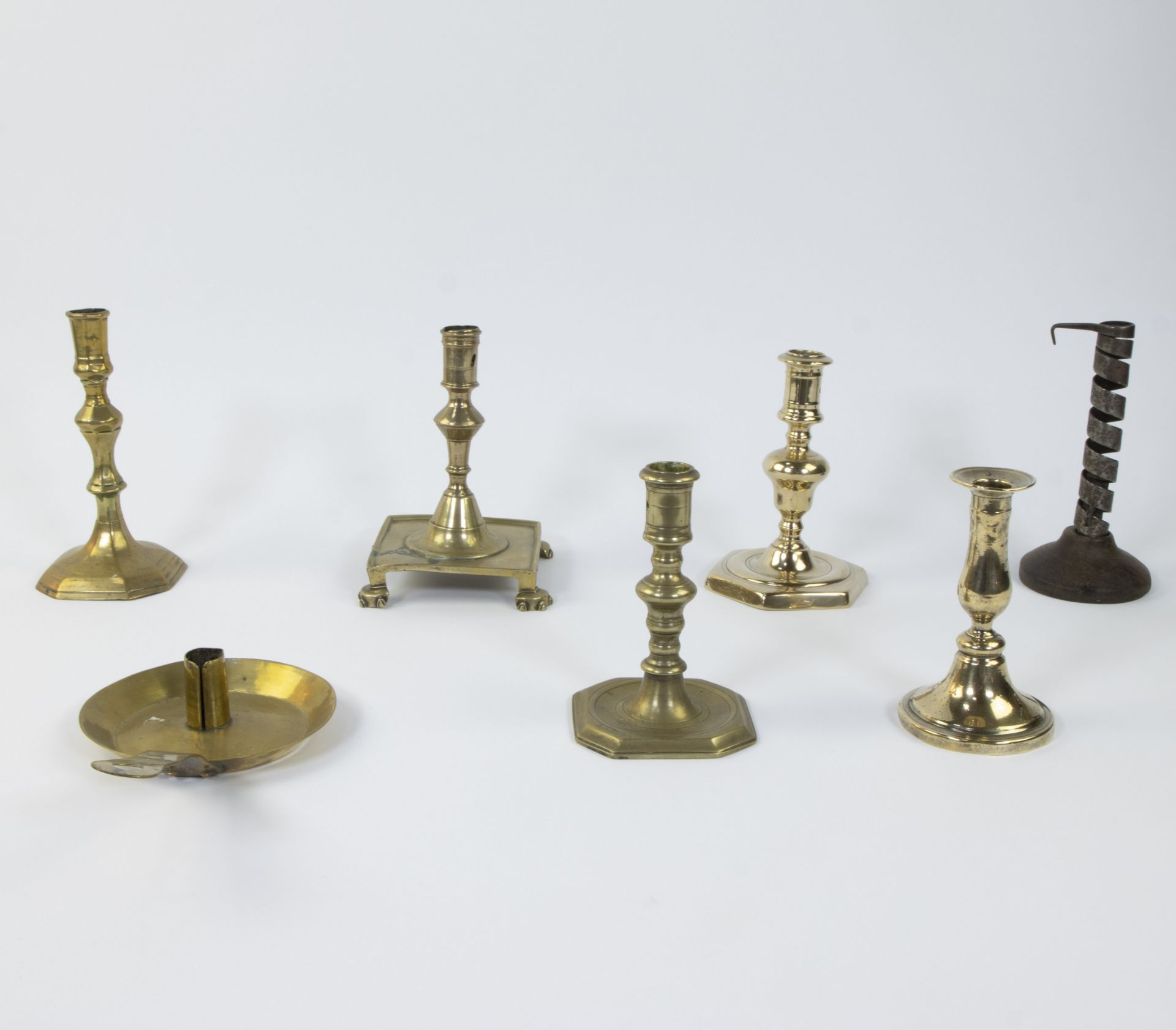 Collection of candlesticks, brass and iron, 17th/18th century, Western European (Spanish, French, Du - Image 3 of 4