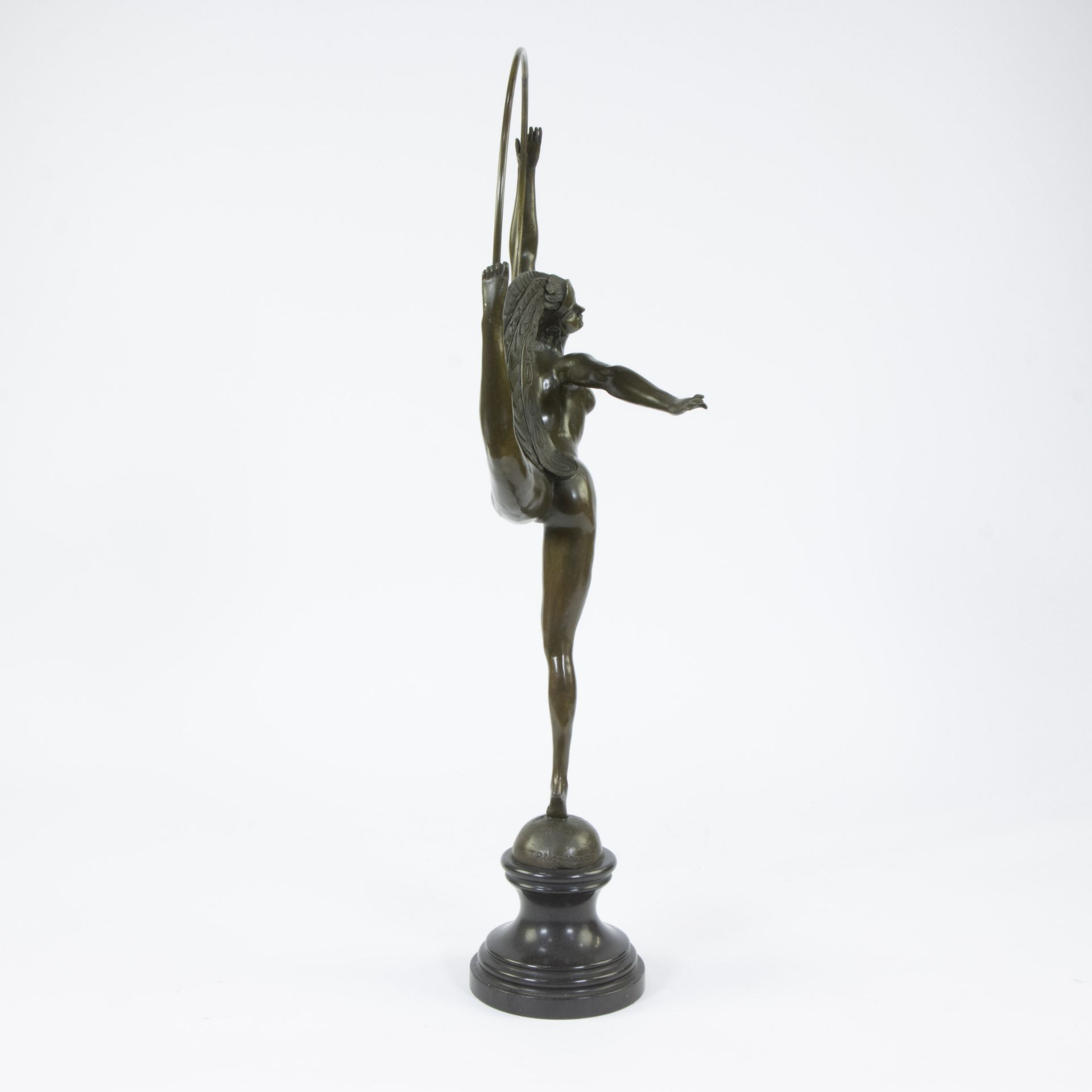 Fine Art Deco bronze sculpture of a hoop dancer with feathered head dress by the French artist J.P. - Bild 4 aus 5