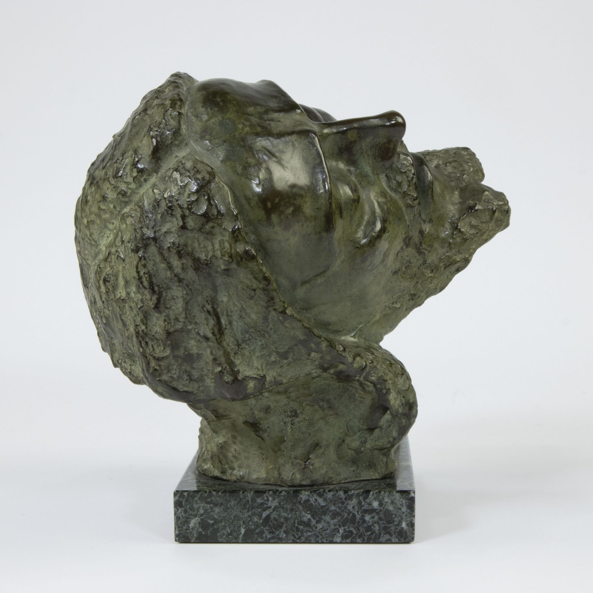 Geo VINDEVOGEL (1923-1977), green patinated bronze of head of Christ, signed - Image 5 of 6