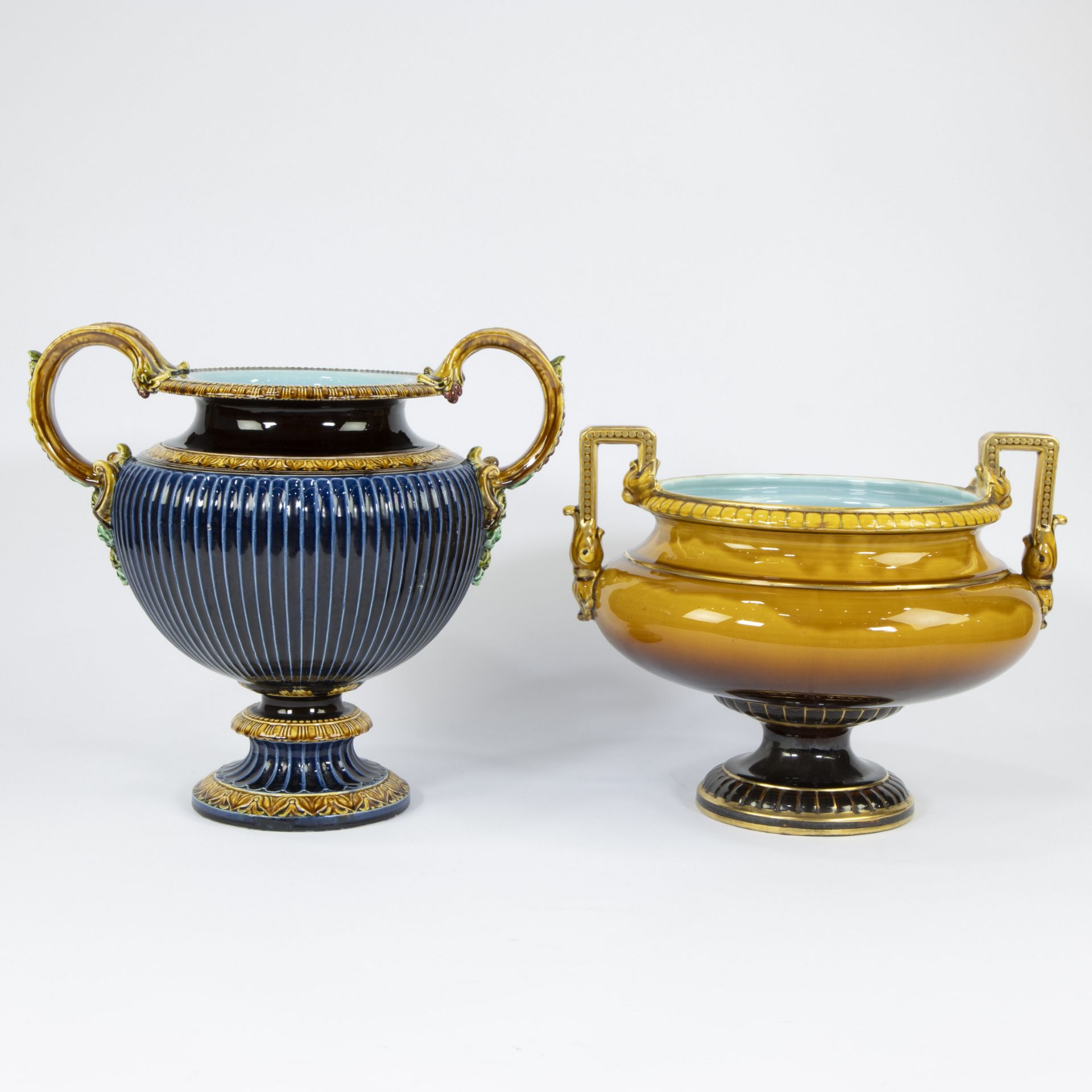 2 beautiful majolica garden vases Sarreguemines - Image 3 of 5