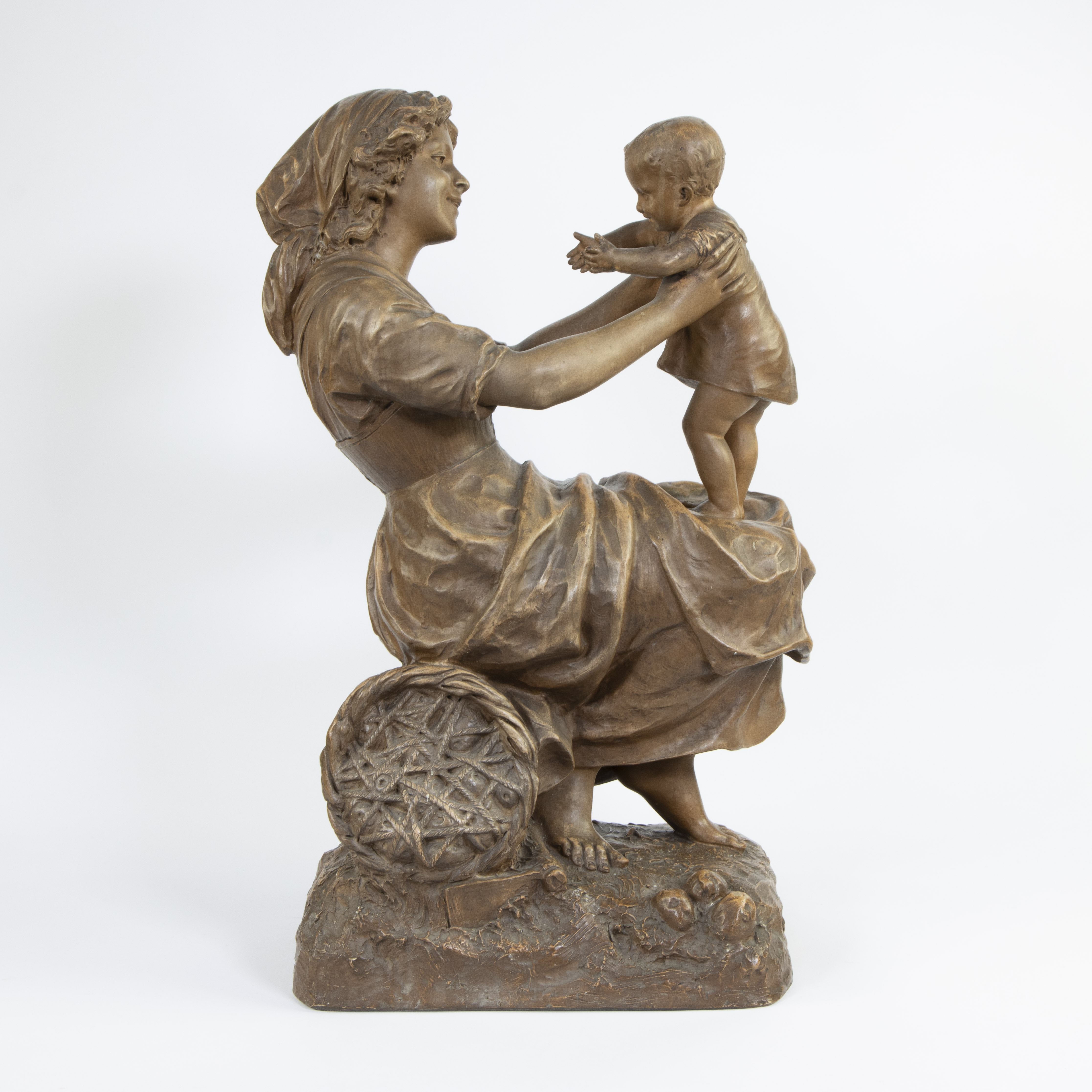 Terracotta sculpture of Mother and child, 19th century, signed Dublanc - Image 3 of 4