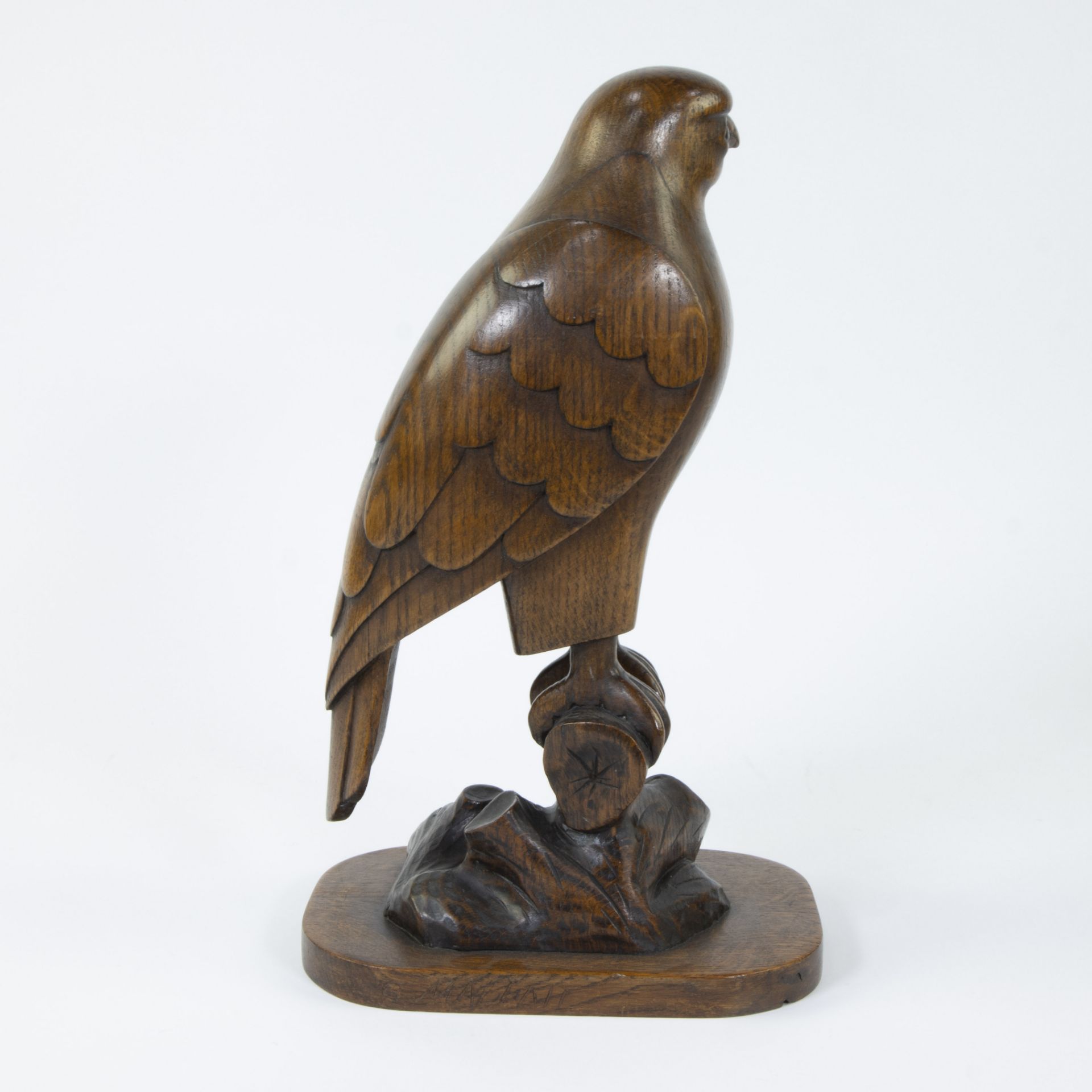 Large wooden eagle, signed G Malfait - Image 4 of 6