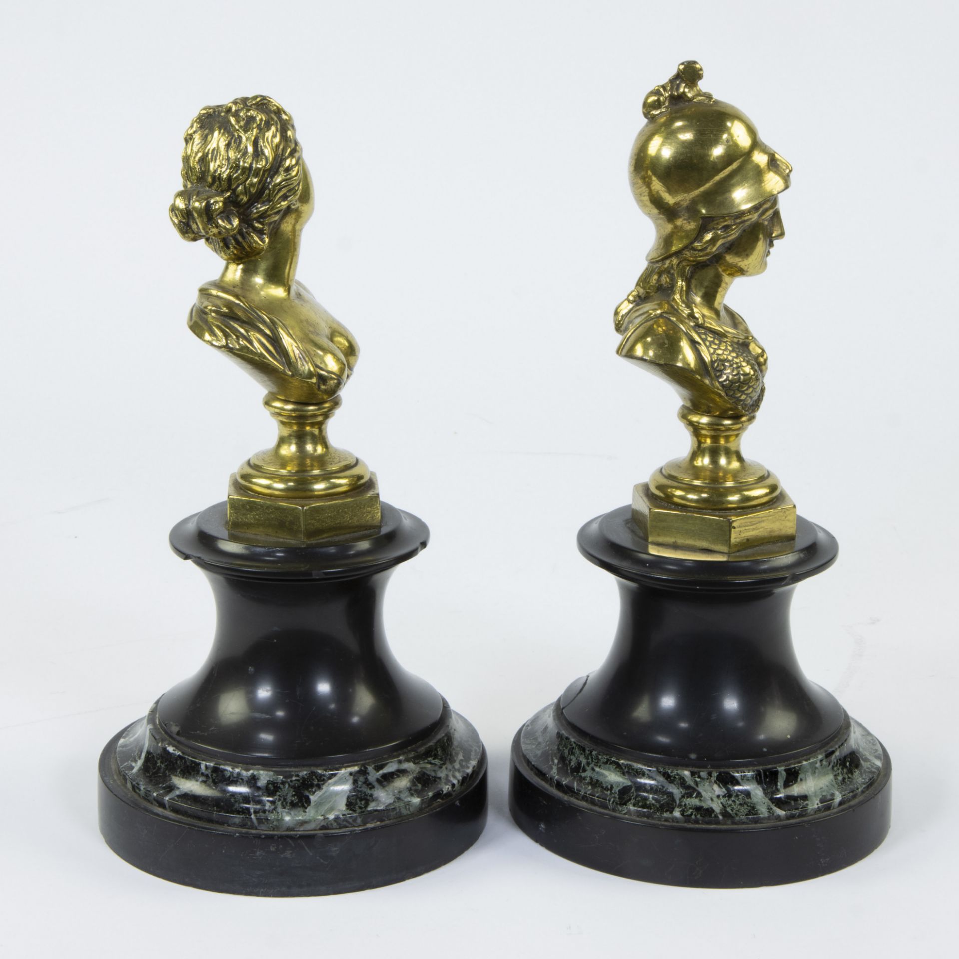 Pair of gilt bronze sculptures on marble base - Image 4 of 4