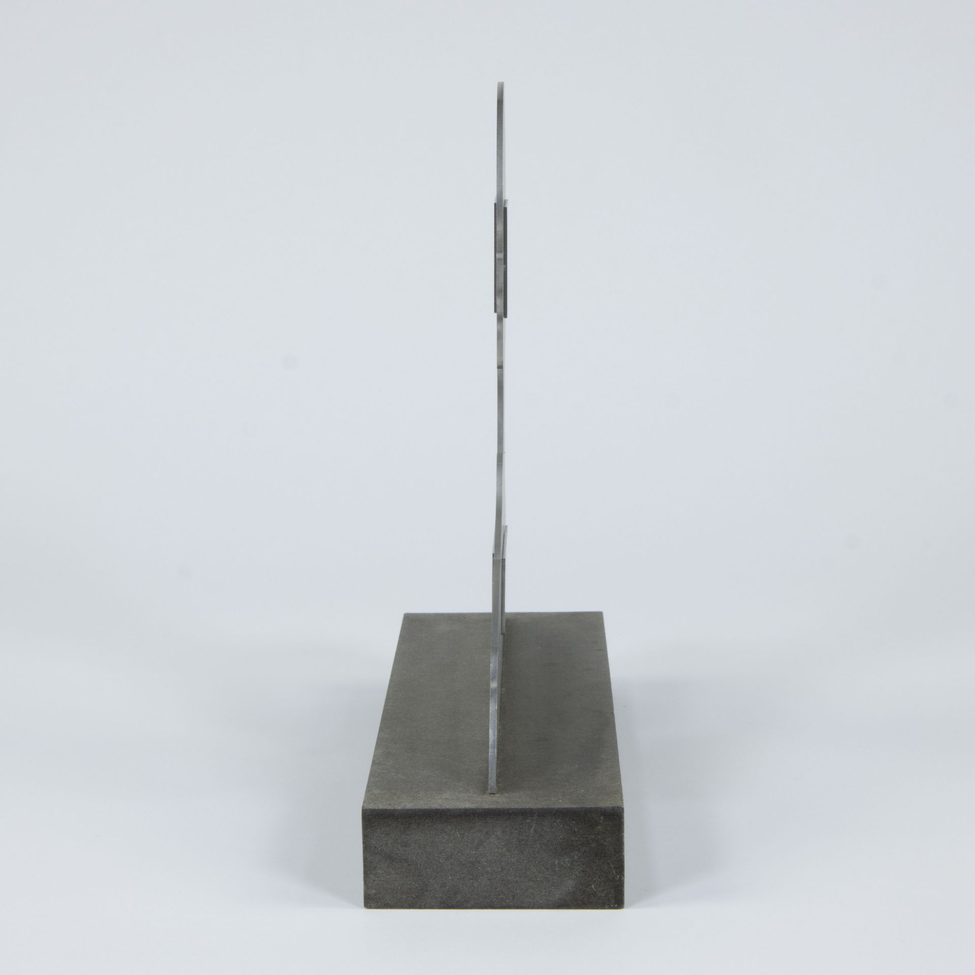 Roger RAVEEL (1921-2013), sculpture with metal and mirrors 'A Confrontation' 2001, numbered 770/800 - Bild 2 aus 5