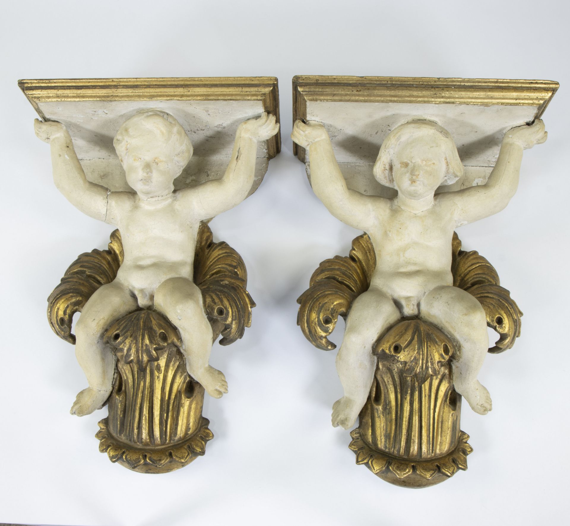 Pair of Baroque gilded wooden consoles, 18th century