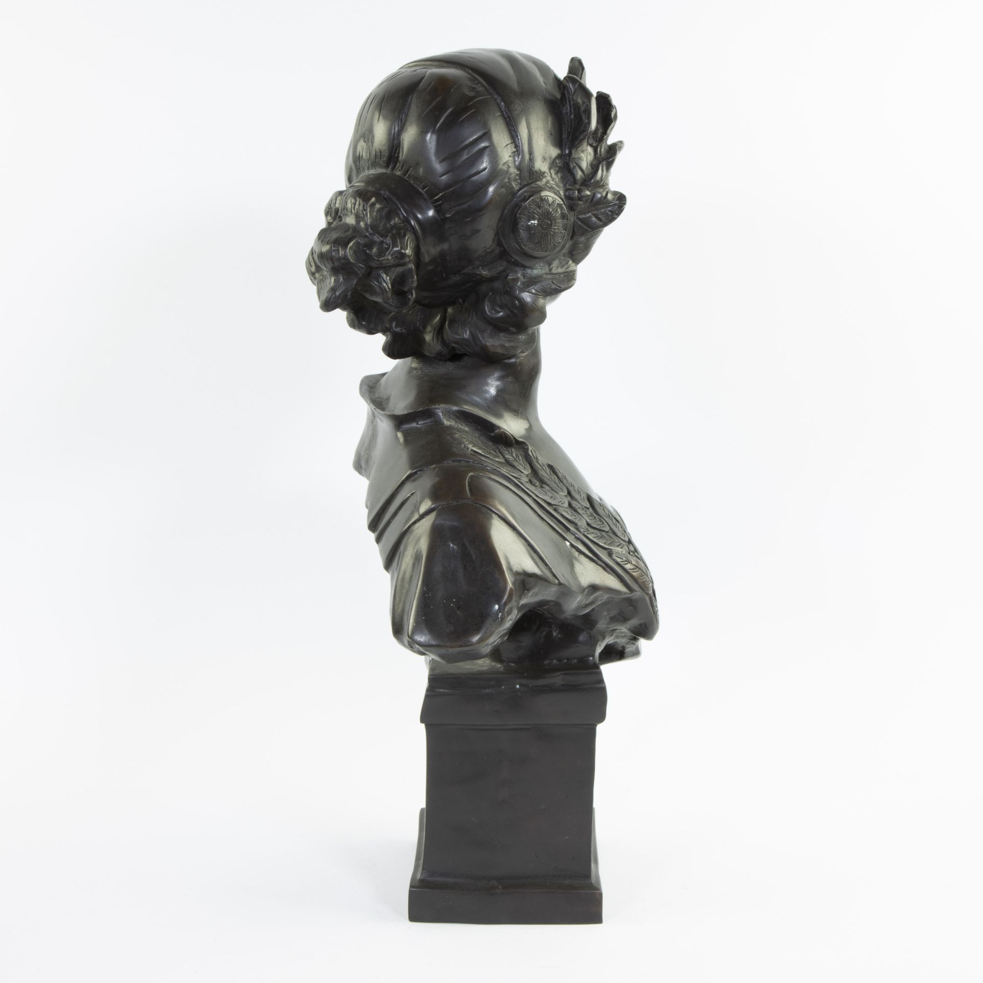 Bronze bust of the sweet-souled Sappho, signed - Image 6 of 6