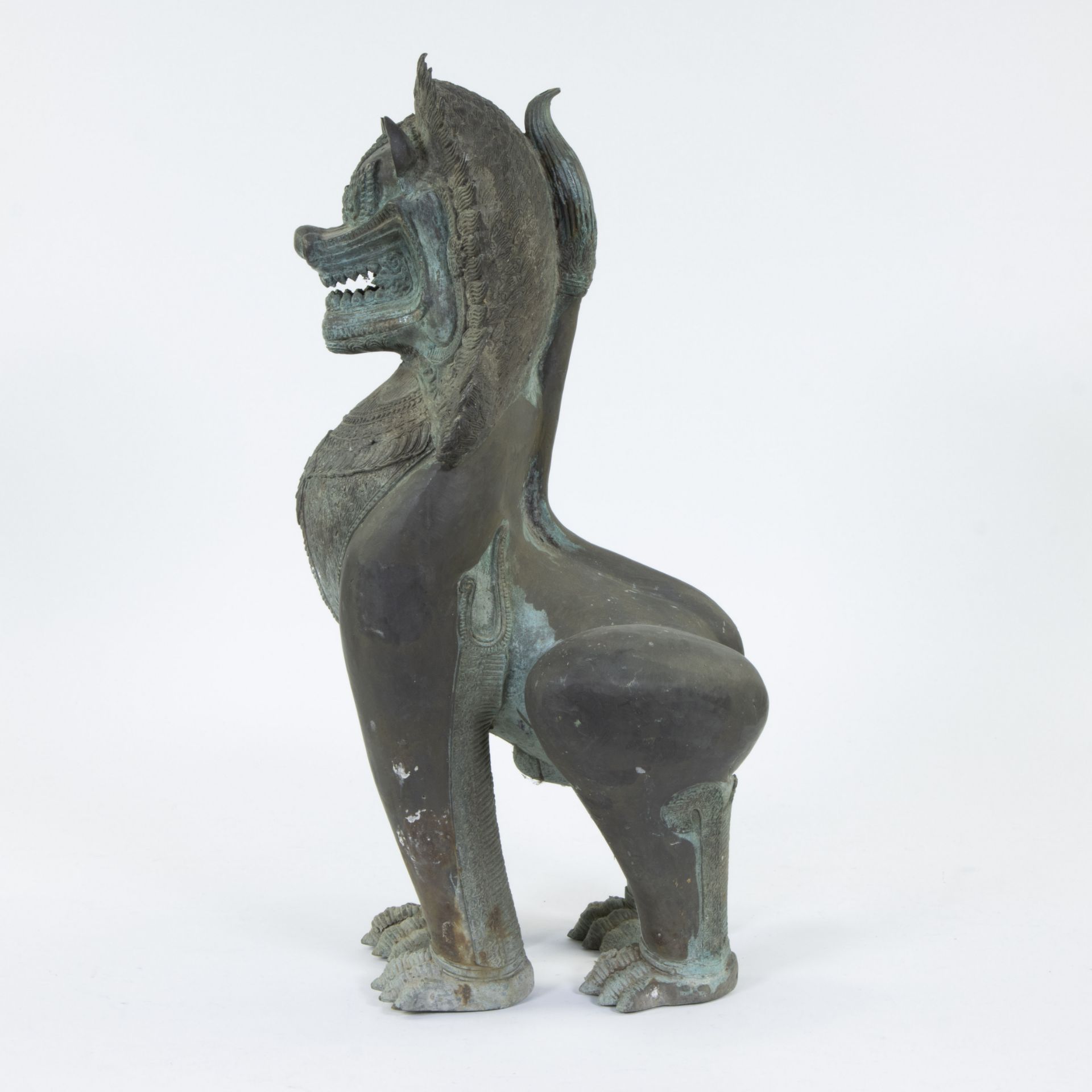 Bronze standing Singha temple guard or lion, Thailand - Bild 2 aus 4